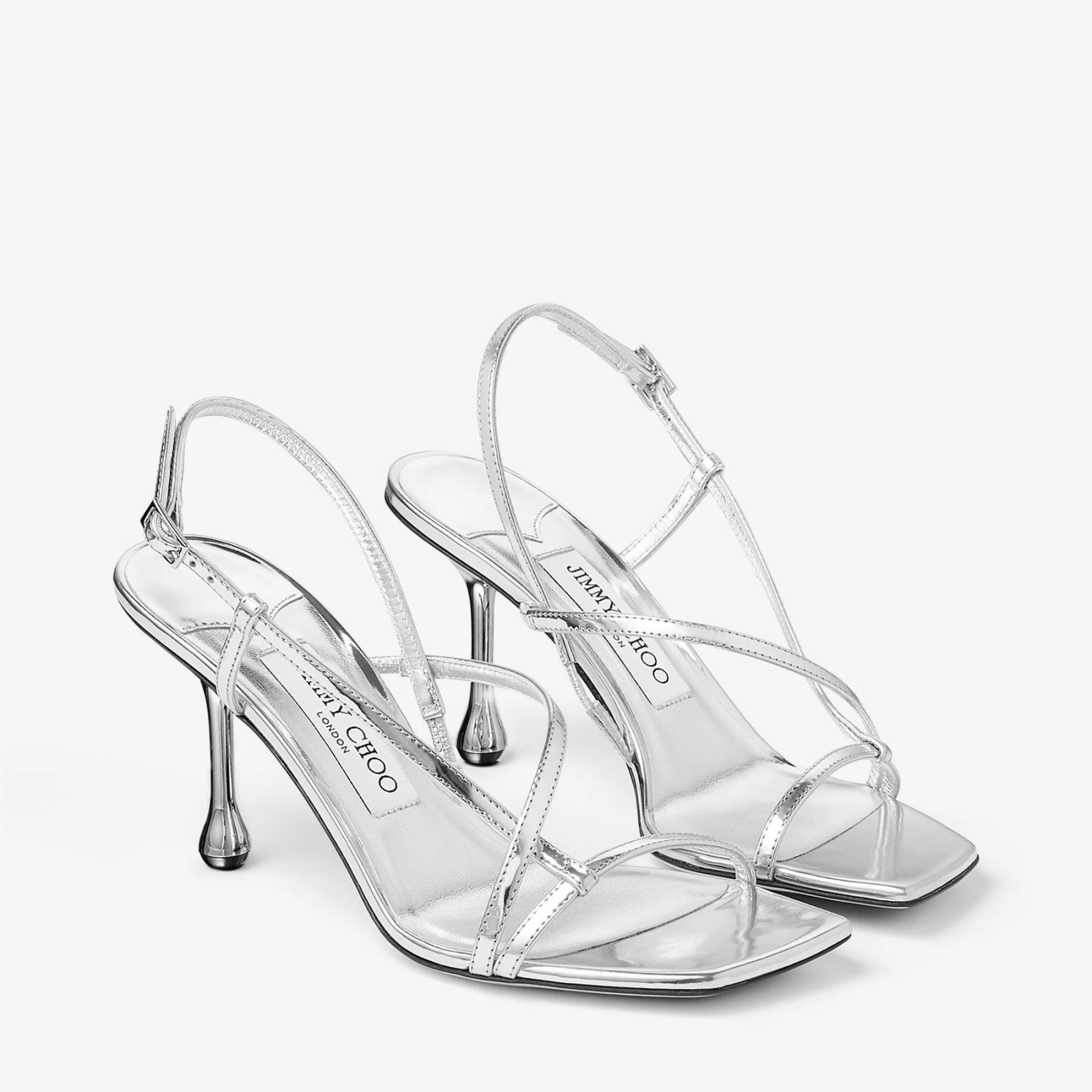 Srebrne sandały na szpilce Jimmy Choo z cienkimi paskami i kwadratowym noskiem. Elegancki design na specjalne okazje.