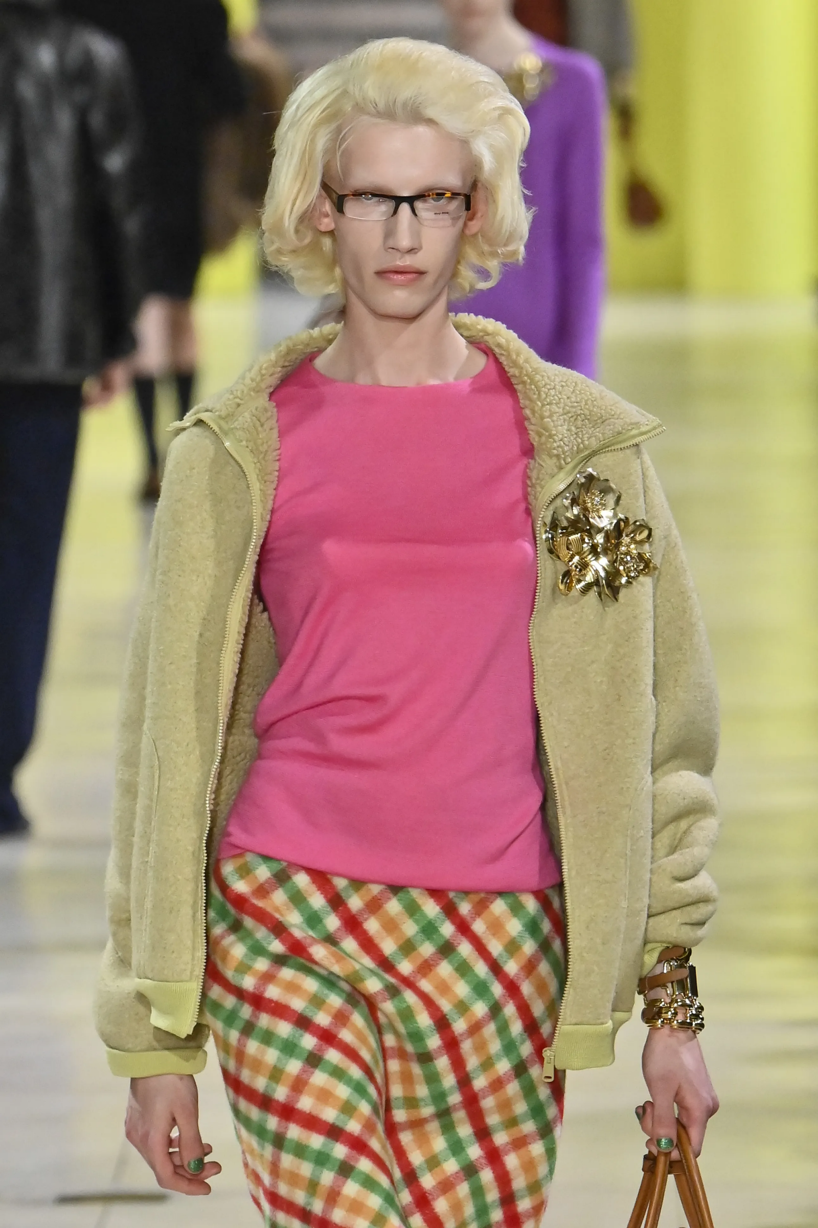 Miu Miu na jesień-zimę 2025-2026 (Fot. Victor VIRGILE/Getty Images)