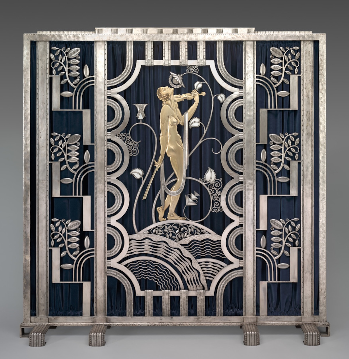 Paul Feher, parawan „Muza ze skrzypcami”, wyk. Rose Iron Works, 1930 (Cleveland Museum of Art © Rose Iron Works Collections, LLC)