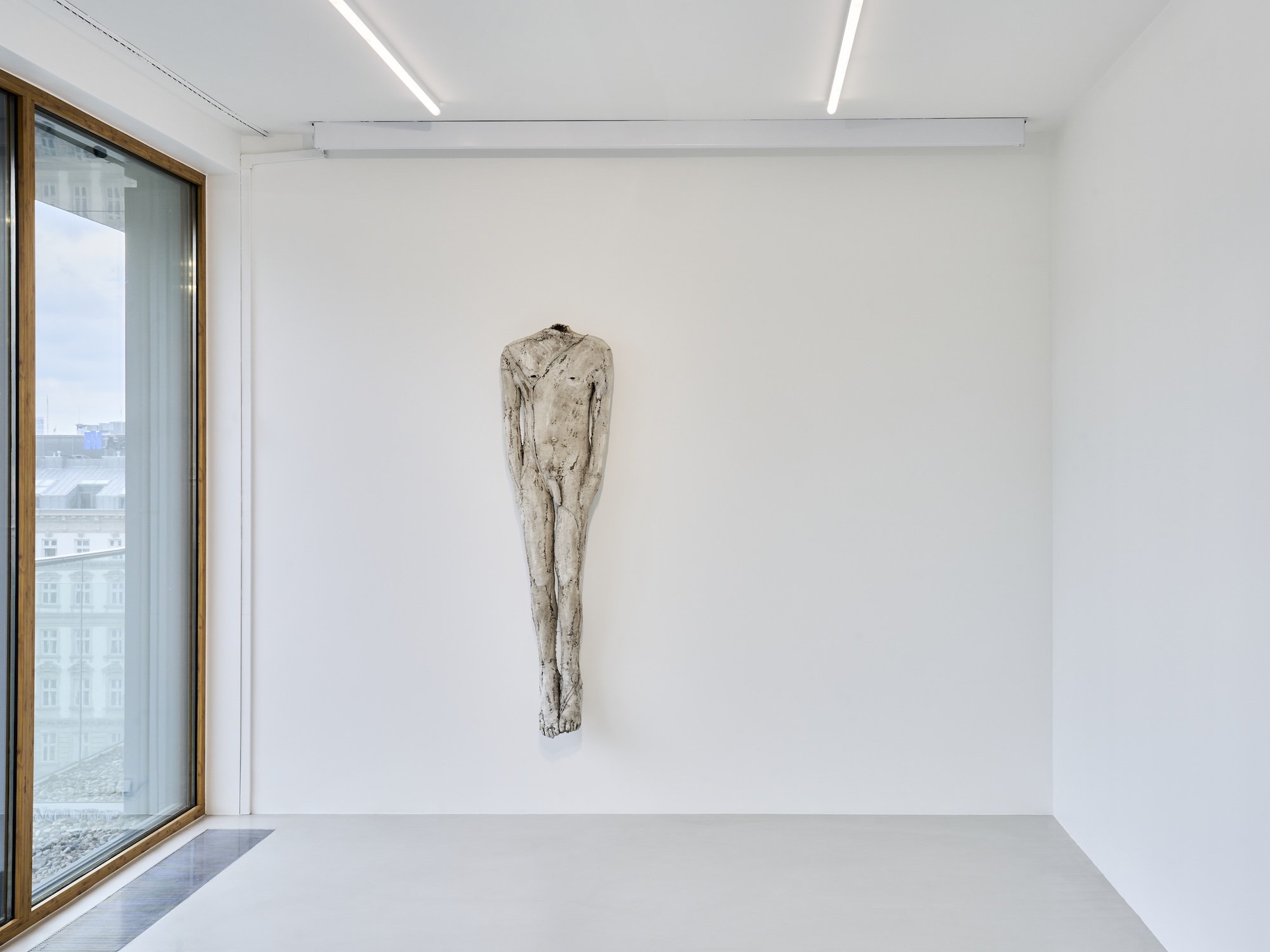 Wystawa „Mirosław Bałka. Arbeit”, Common Arts Foundation, 2025 (Fot. Błażej Pindor | Common Arts Foundation. Dzięki uprzejmości Artysty, Galerii Nordenhake i Common Arts)