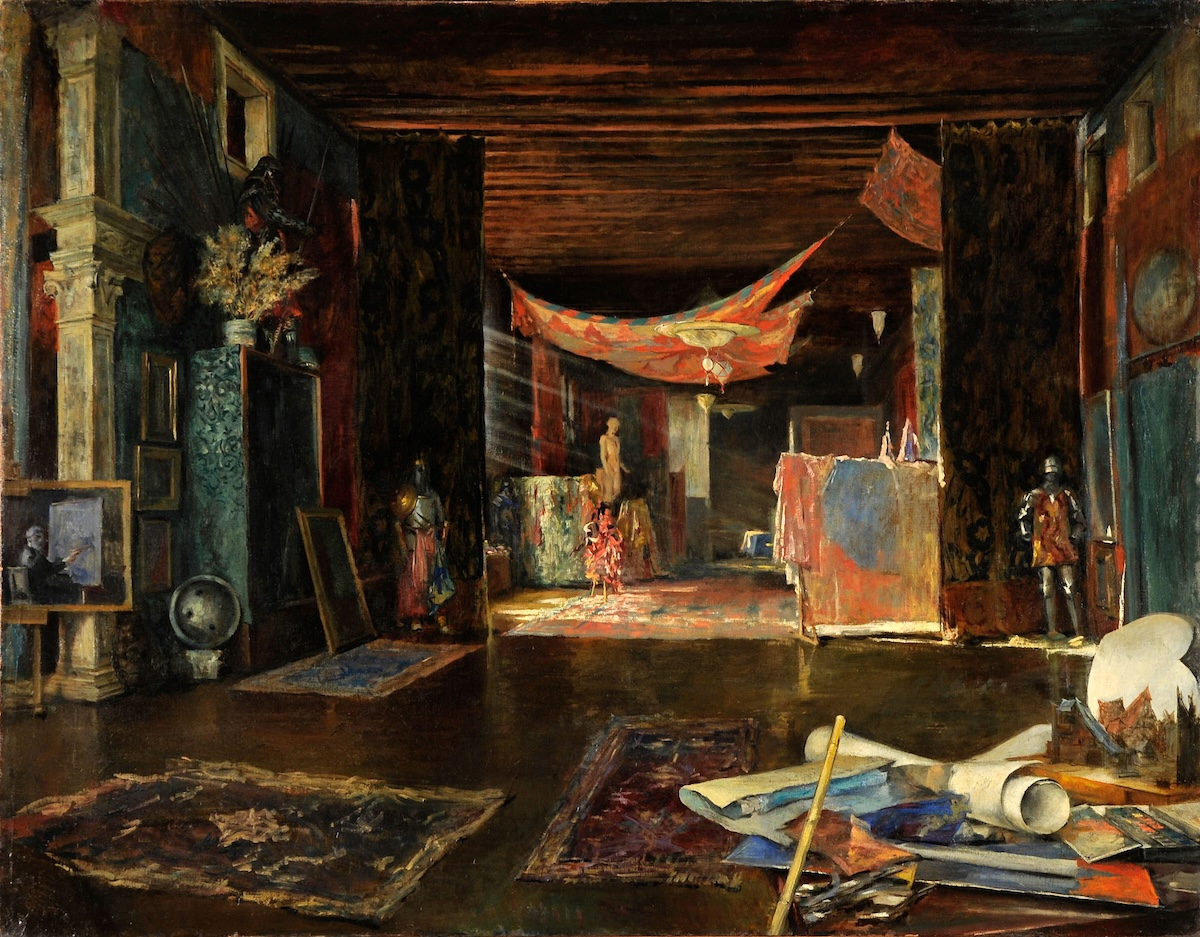 Atelier artysty w Palazzo Orfei, ok. 1940, tempera na drewnie. (Fot. OLLEZIONI MUSEO FORTUNY / ARCHIVIO FOTOGRAFICO FONDAZIONE MUSEI CIVICI DI VENEZIA)
