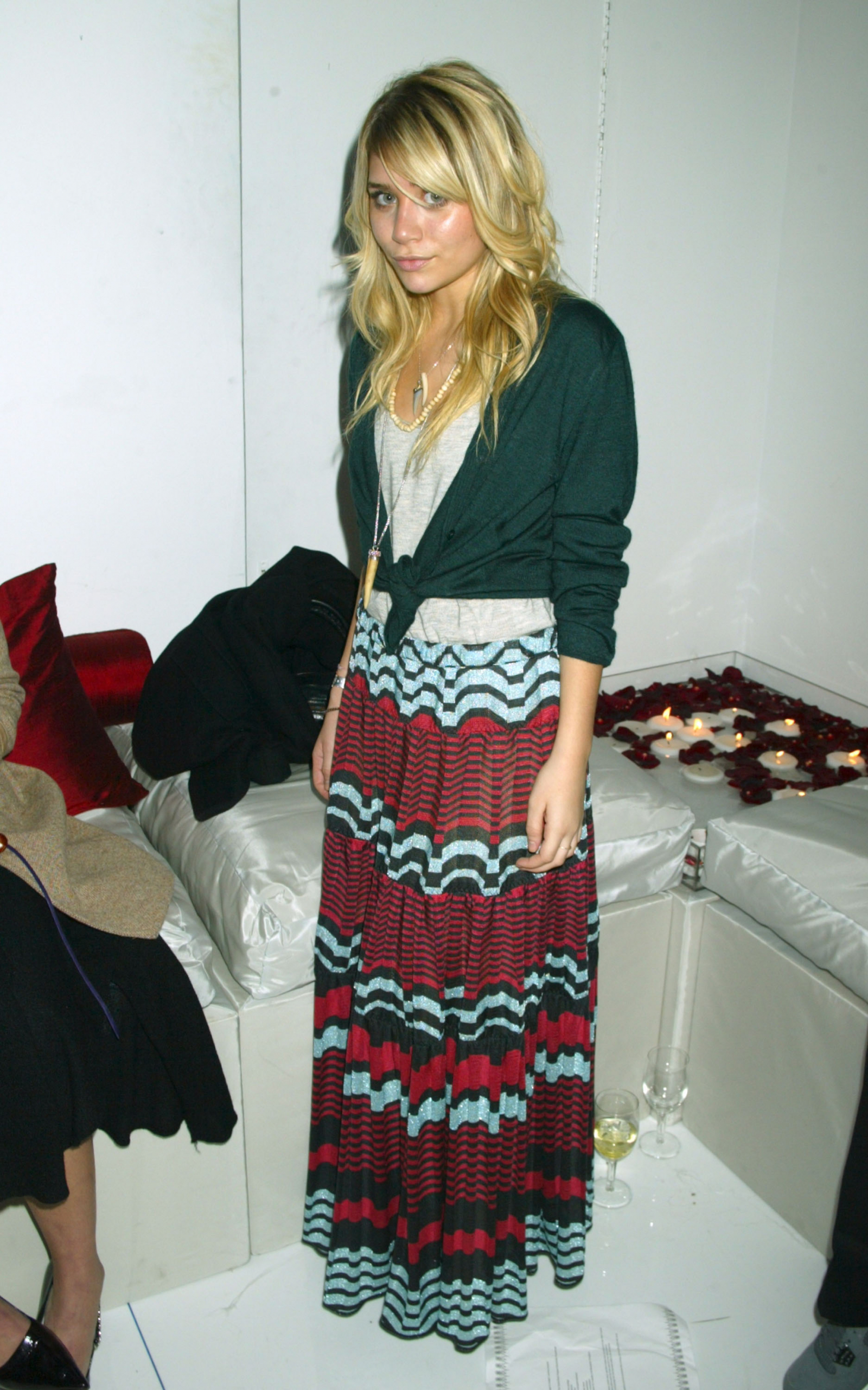 Ashey Olsen w spódnicy boho / Fot. Gregory Pace/FilmMagic