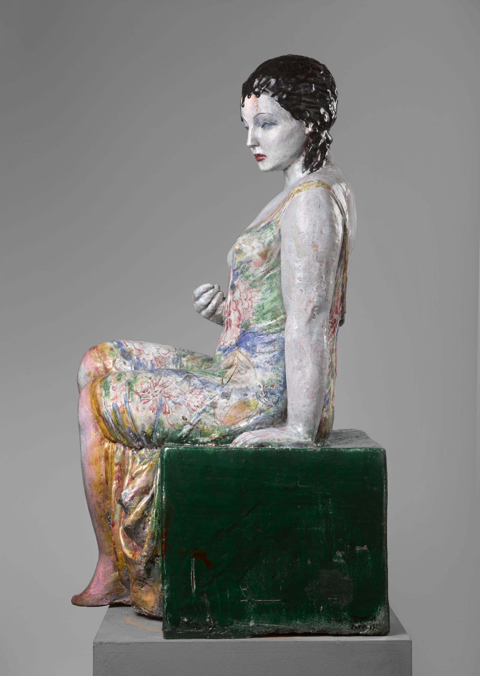 Mika Mickun, „Kobieta siedząca na cokole”, 1929 (Muzeum Narodowe w Warszawie)