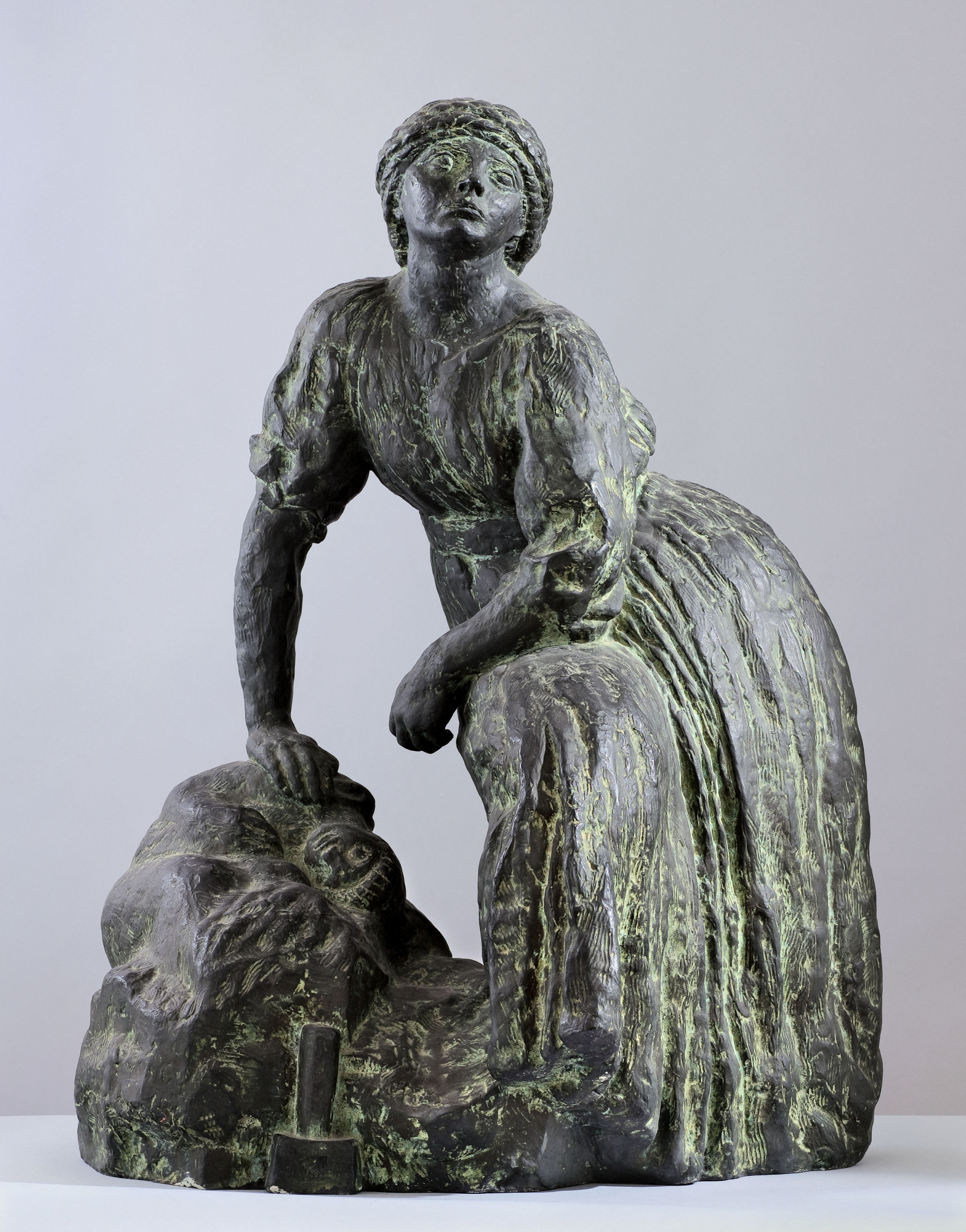 Antoine Bourdelle, „Odpoczywająca rzeźbiarka / Rzeźbiarka podczas przerwy w pracy – wersja duża”, 1905–1908 (Musée Bourdelle, Paryż)