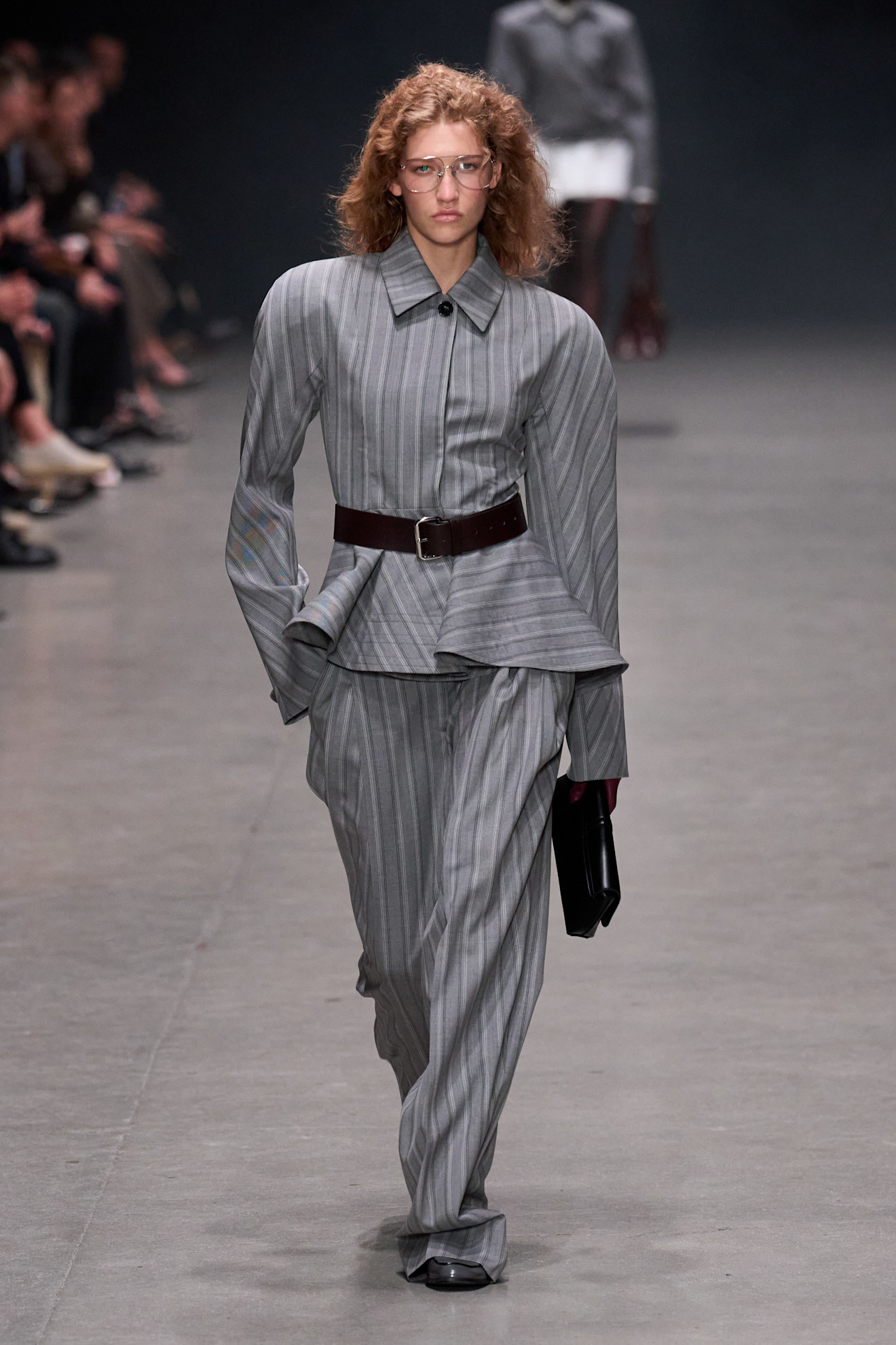 Gości pokazu na wiosnę-lato 2026 Stella McCartney zgromadziła pod hasłem „Come together” (Fot. Spotlight. Launchmetrics)