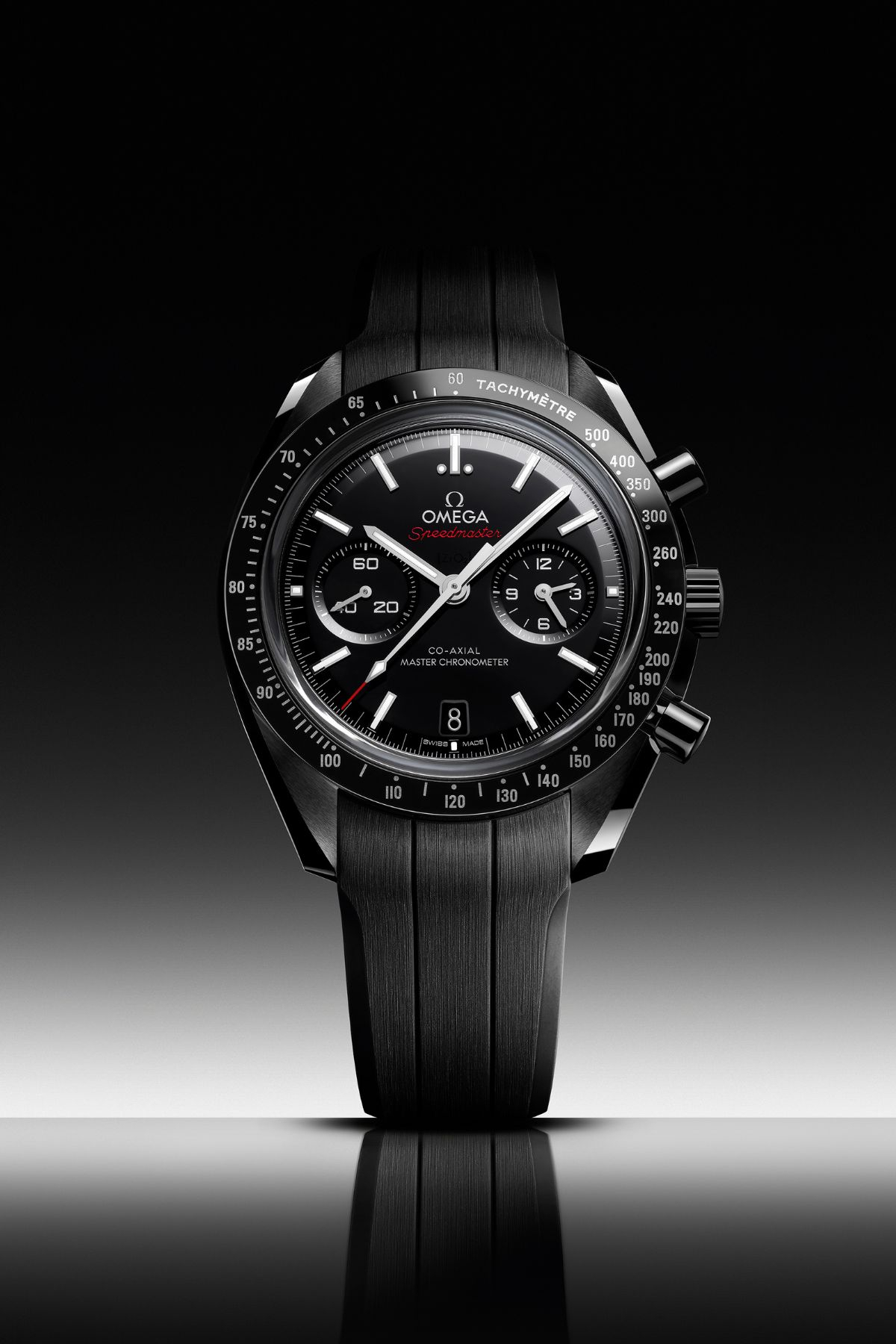 Nowe modele Speedmaster łączą dziedzictwo misji kosmicznych z precyzją nowoczesnego zegarmistrzostwa. / Fot. Materiały prasowe