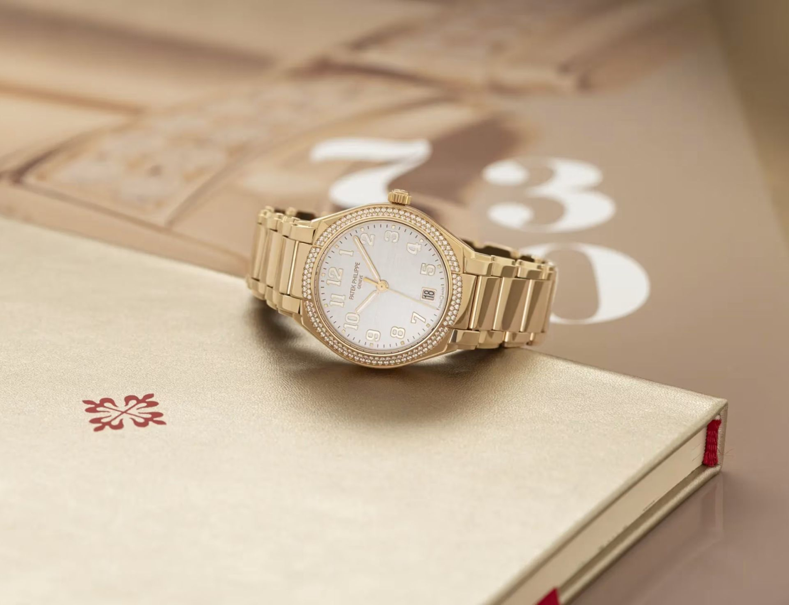 Zegarek Patek Philippe z kolekcji Twenty~4 / Fot. Materiały prasowe