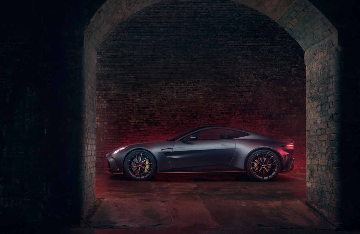 Aston Martin Vantage S.