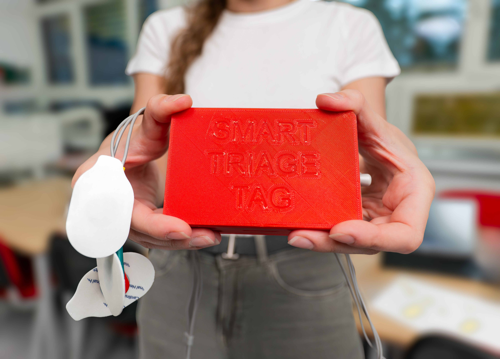 Smart Triage Tag.  projekt studentów Uniwersytetu WSB Merito. Konkurs Nagrody Jamesa Dysona 2025.