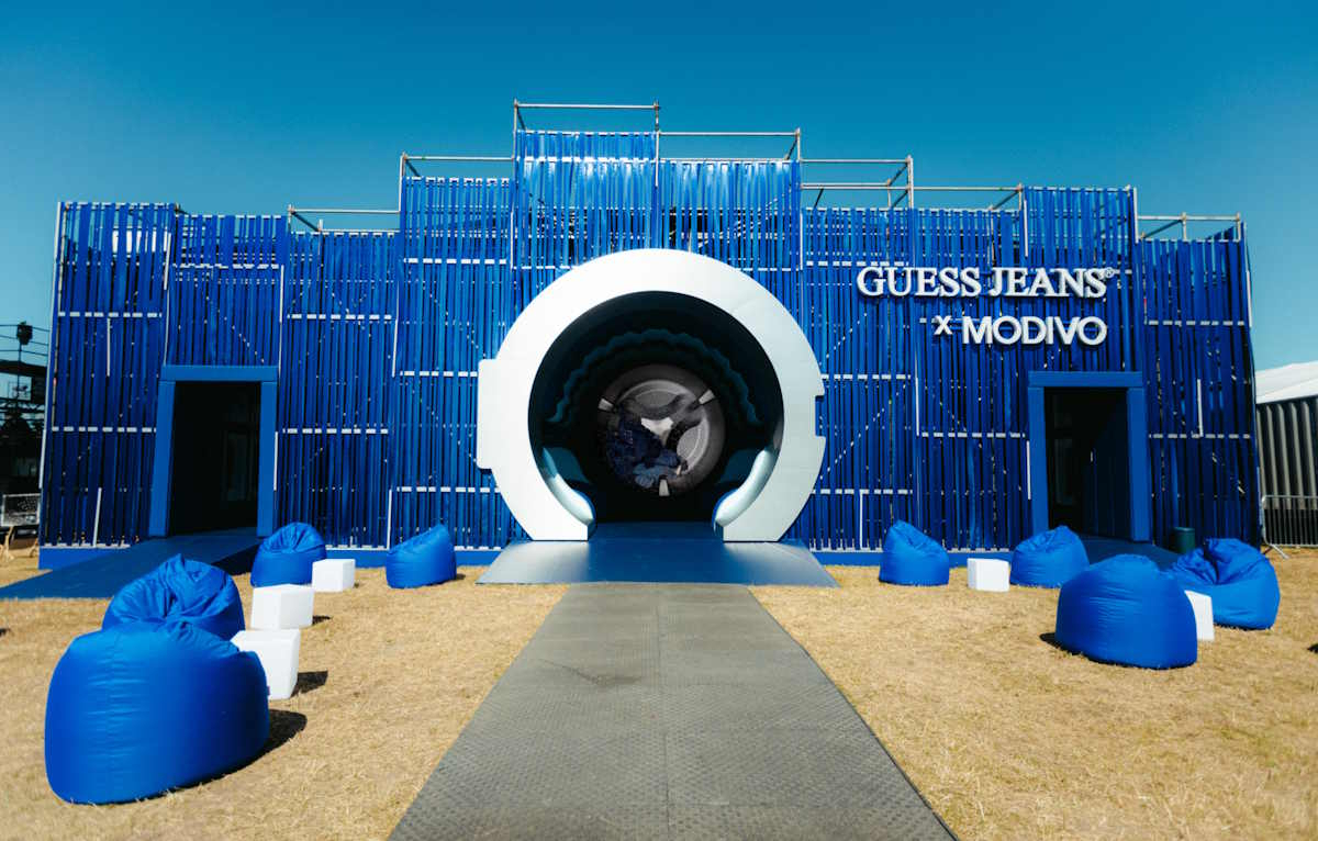 Guess Jeans i Modivo prezentują strefę na Open’er Festival.