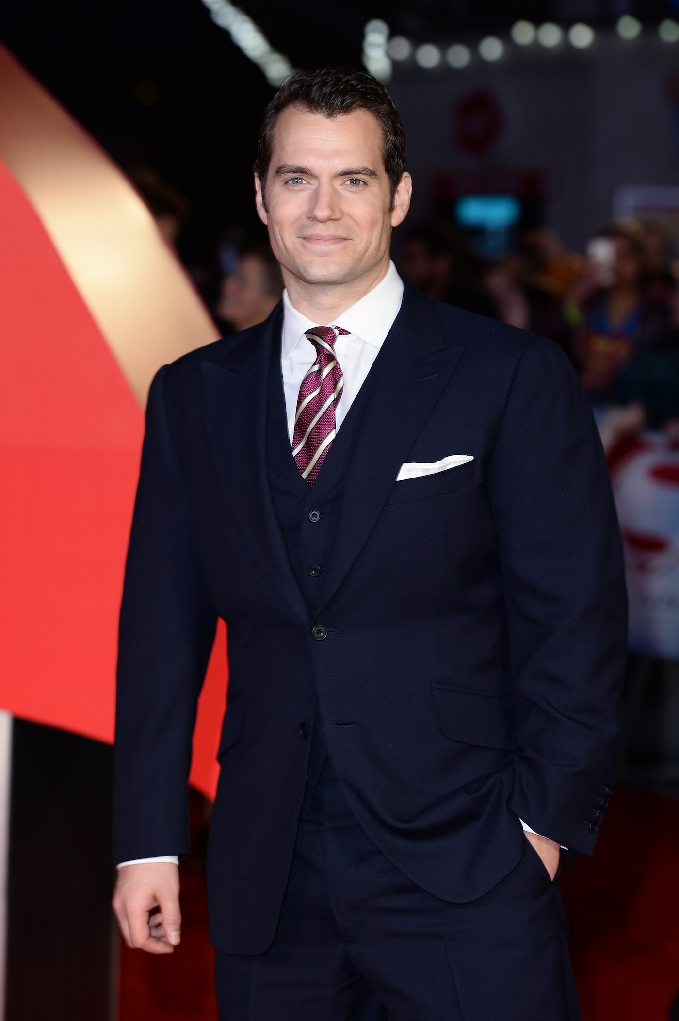 Henry Cavill podczas londyńskiej premiery filmu „Batman v Superman: Świt sprawiedliwości”.