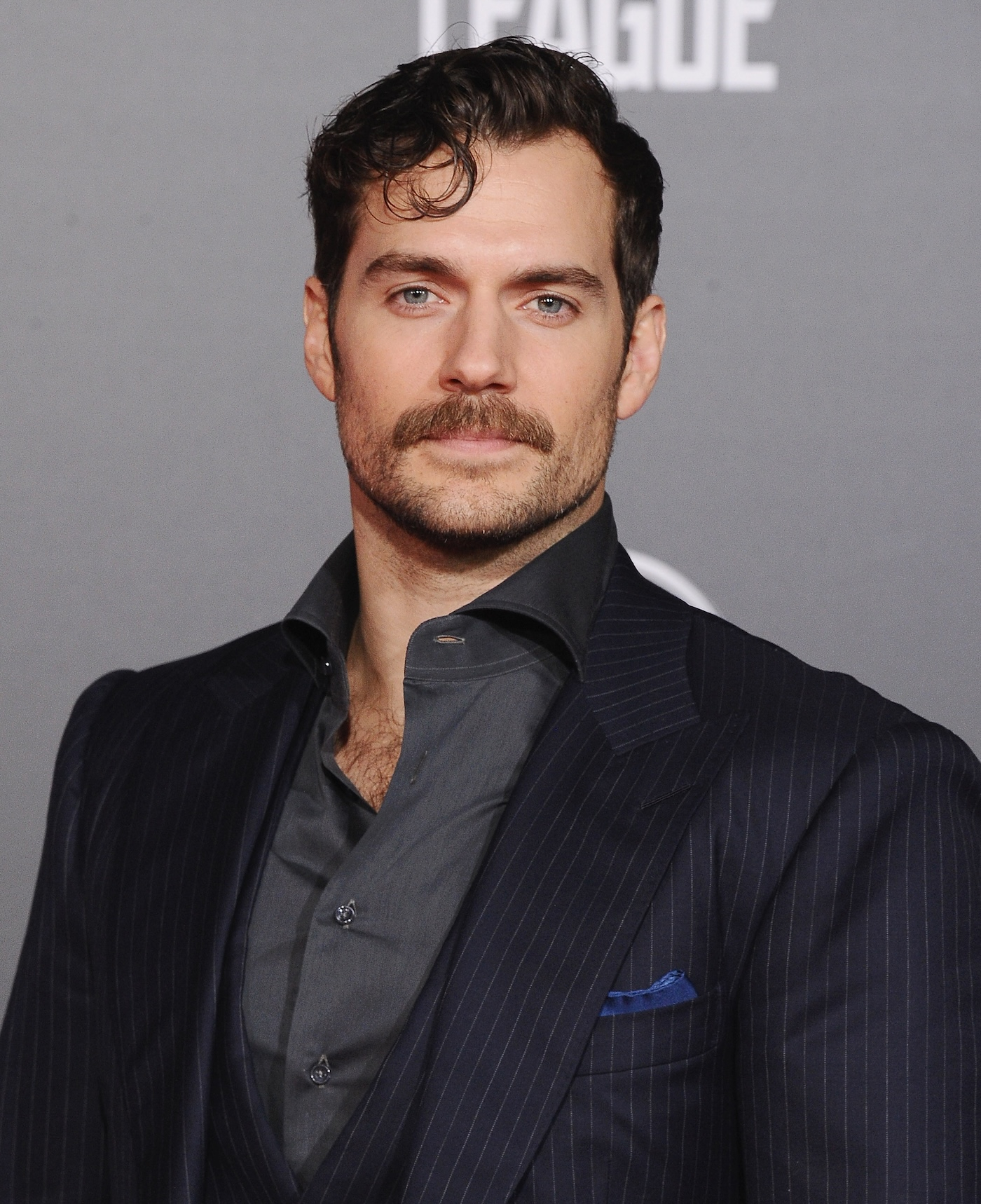 Henry Cavill podczas premiery filmu „Liga Sprawiedliwości” w Los Angeles.