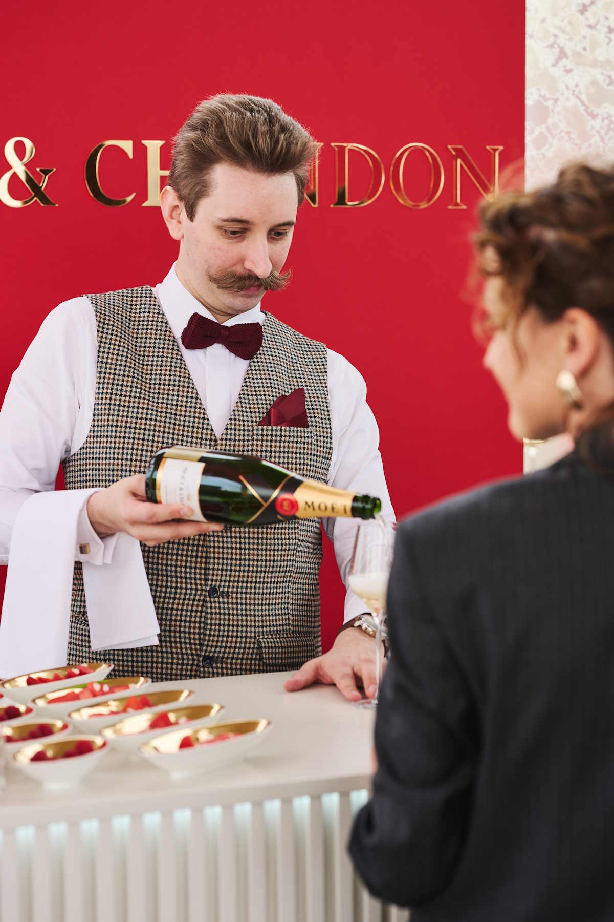 Champagne Bar by Lane’s na dachu Hotelu Bristol.