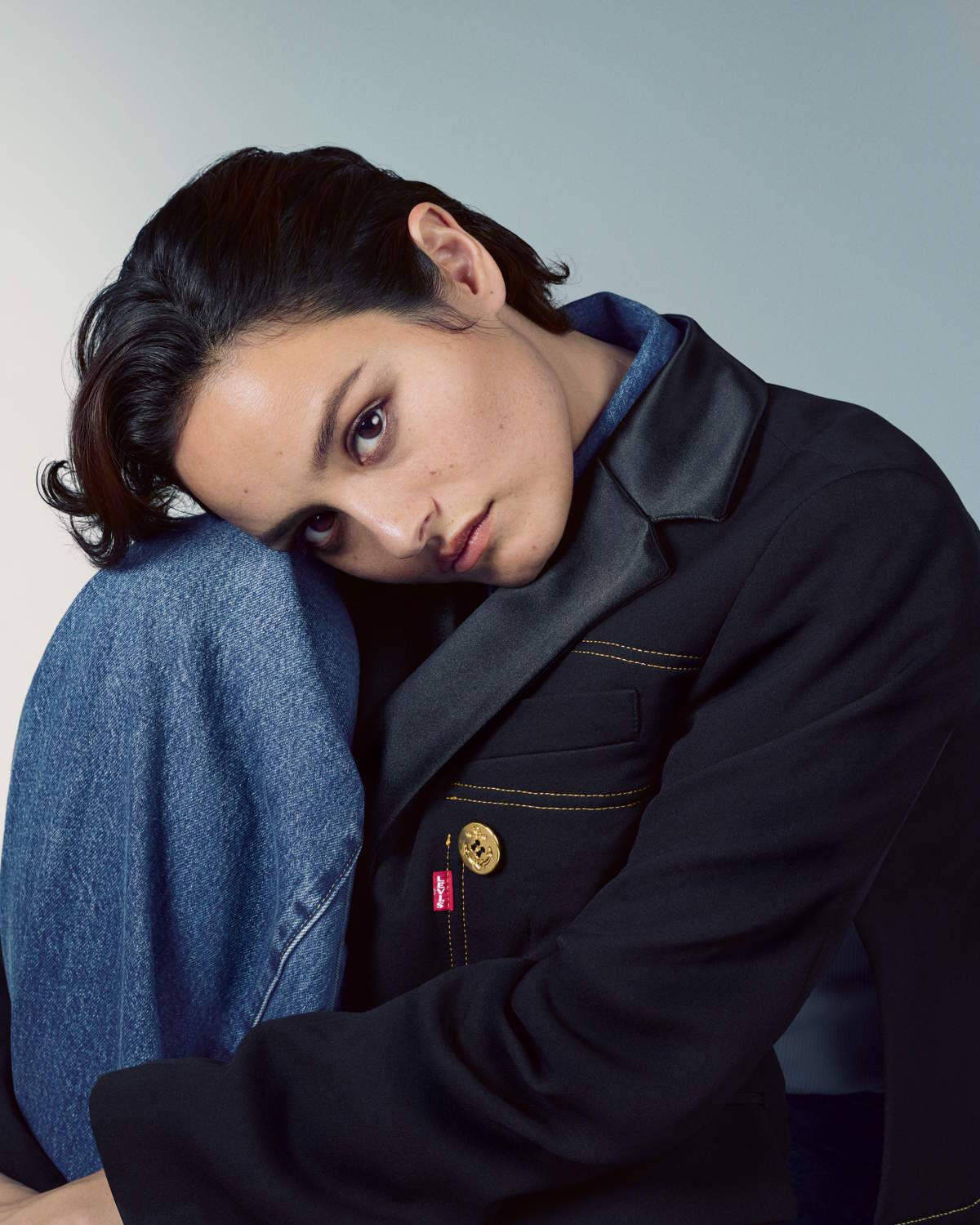 Nowa kolekcja Levi’s x sacai interpretuje jeansową klasykę na nowo