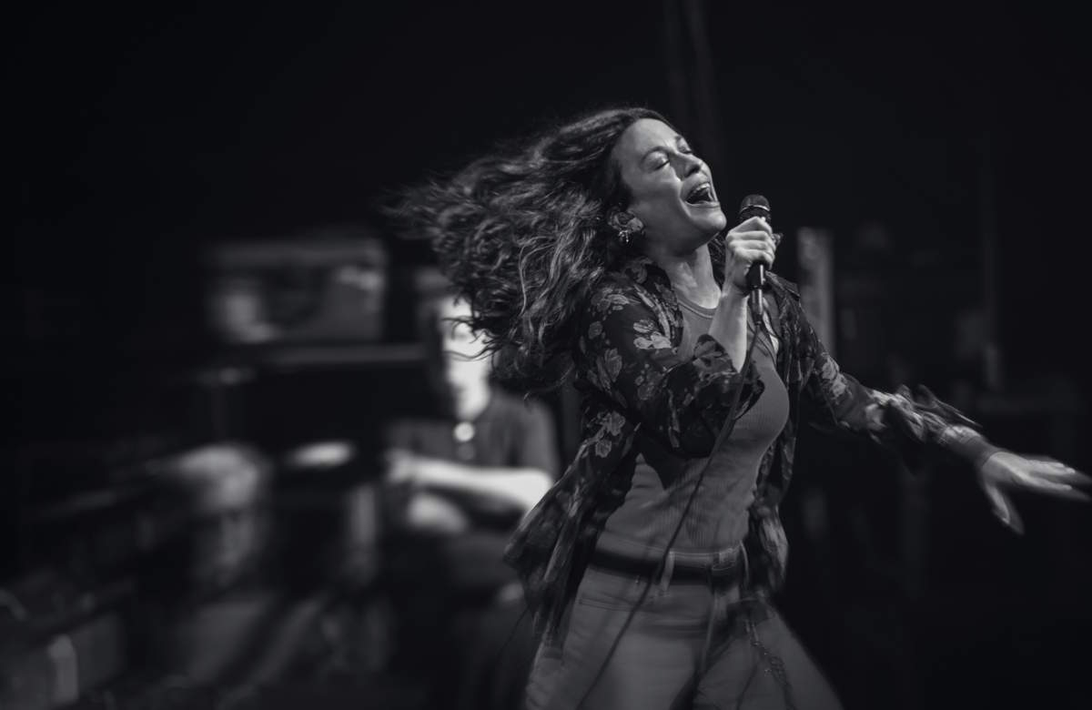 Alanis Morissette – 19 czerwca, Warszawa, COS Torwar.