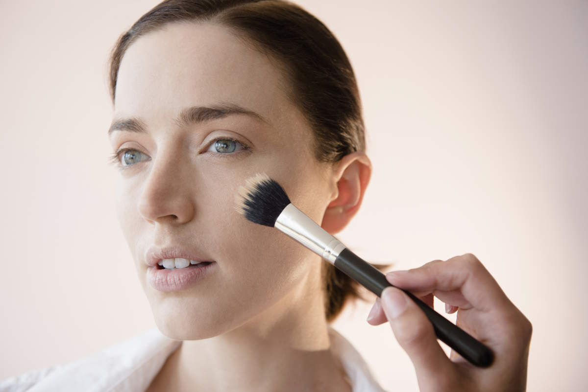 Light Reflecting Foundation oraz Natural Radiant Longwear Foundation to podkłady marki Nars stworzone z myślą o podkreślaniu naturalnego piękna.