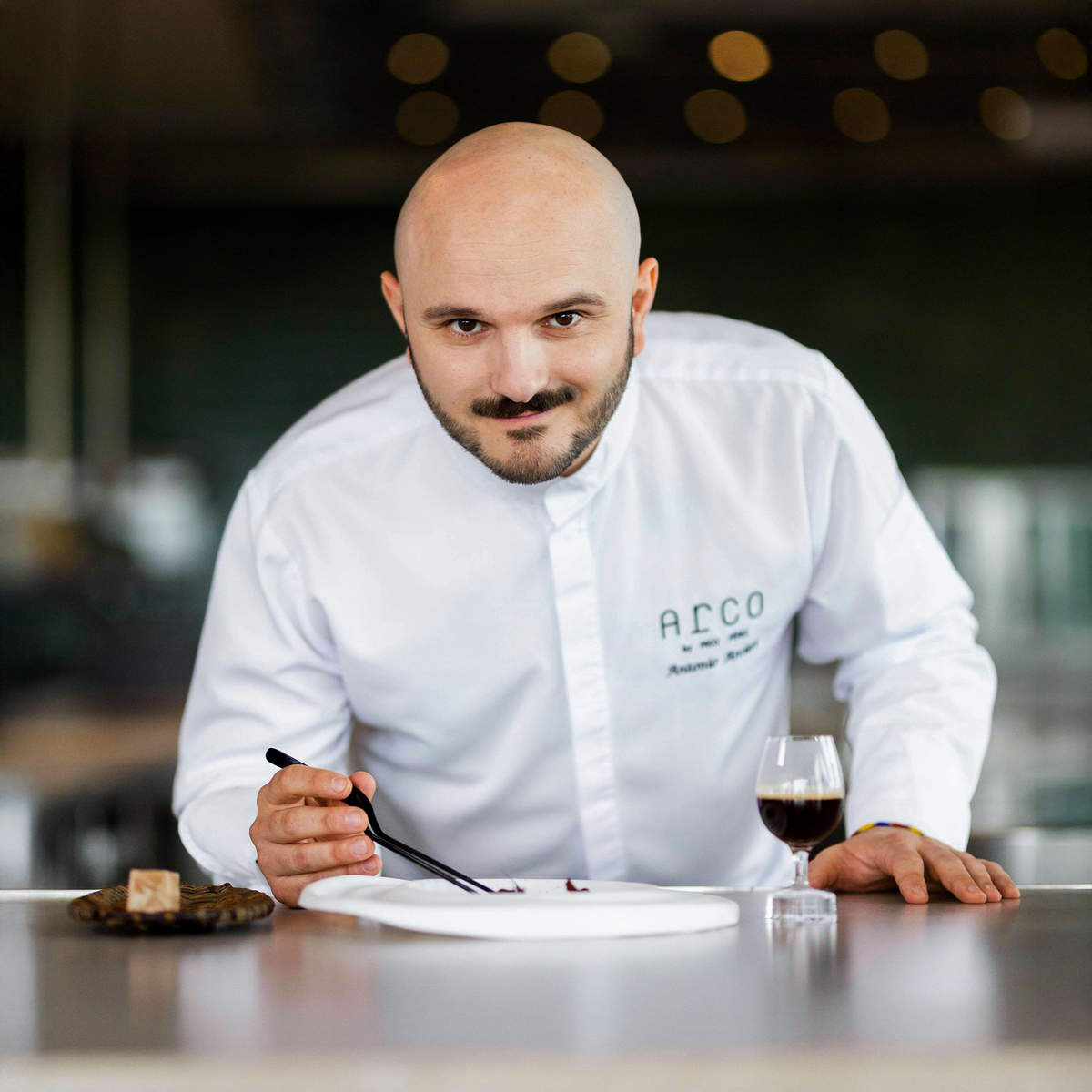 Szef kuchni Antonio Arcieri został ambasadorem Nespresso Professional.