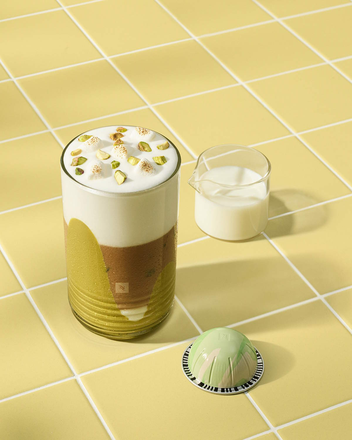 Jak przygotować Nespresso Iced Pistachio Vanilla Oat Latte?