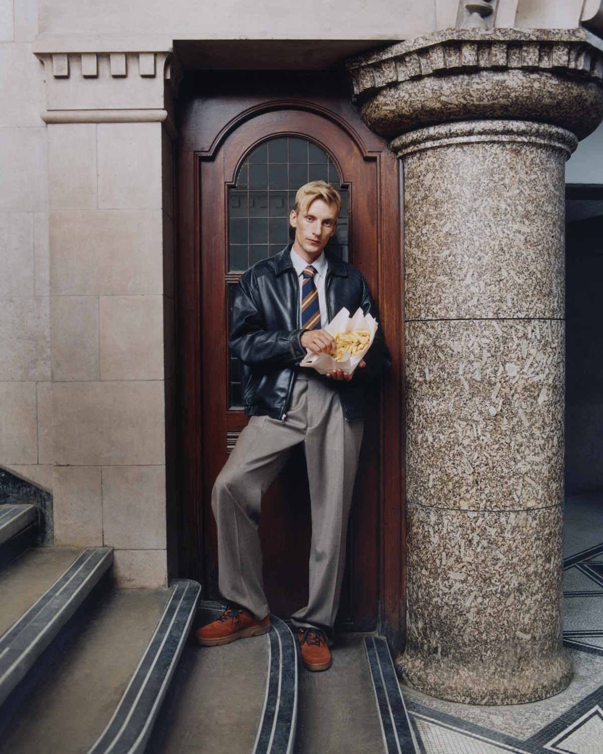Charlie Cooper w nowym lookbooku marki New Balance Made in UK.