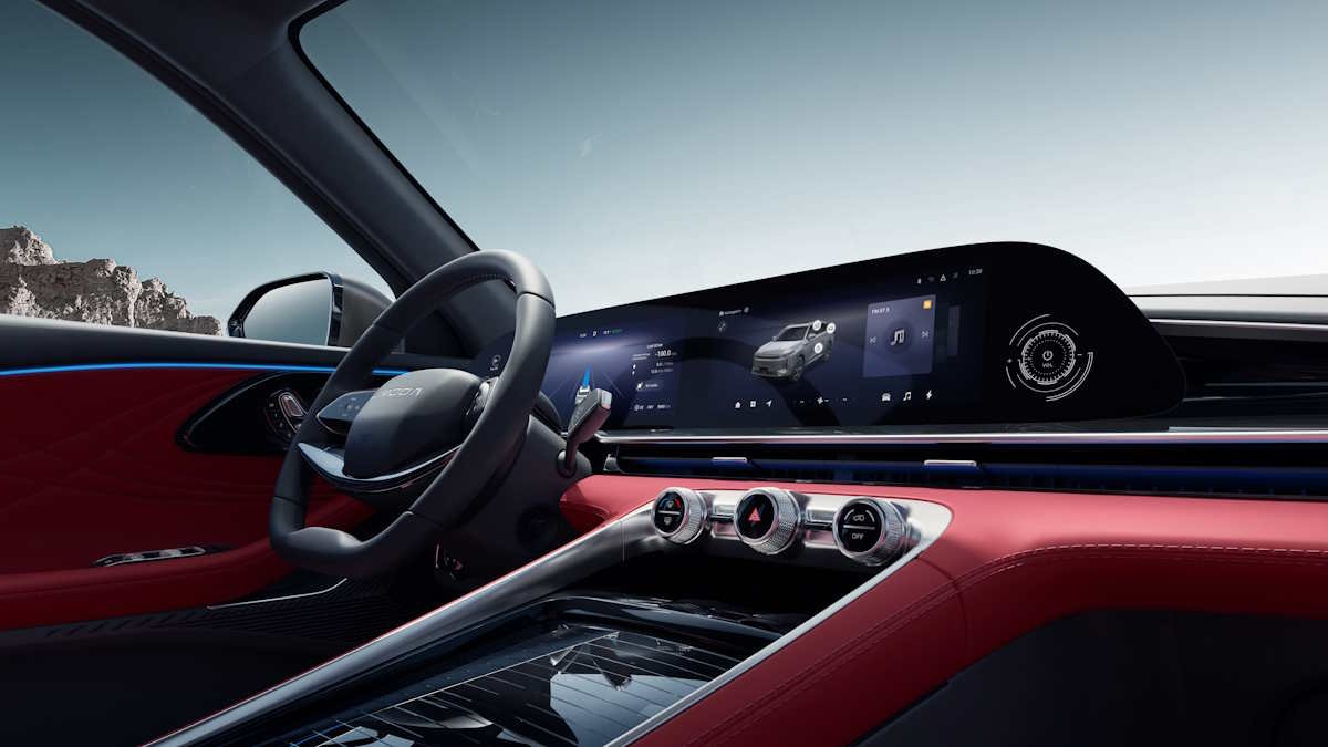 Omoda & Jaecoo zaprezentowało nowy model samochodu Omoda 9 Super Hybrid.