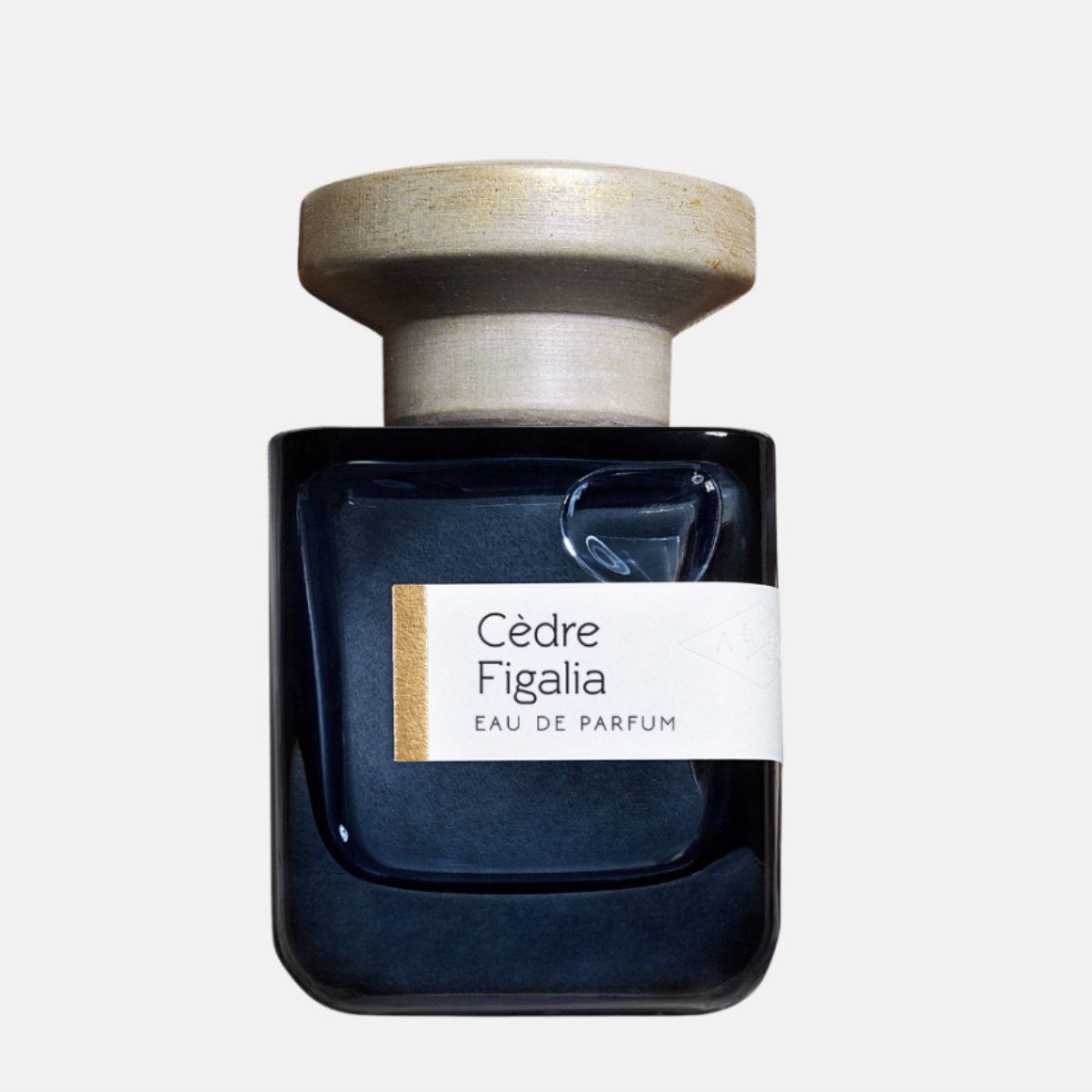 Atelier Materi Cèdre Figalia to roślinna kompozycja eksponująca żywe i orzeźwiające nuty liści figowych, którą znajdziemy w perfumeriach Mood Scent Bar (Fot. Materiały prasowe)