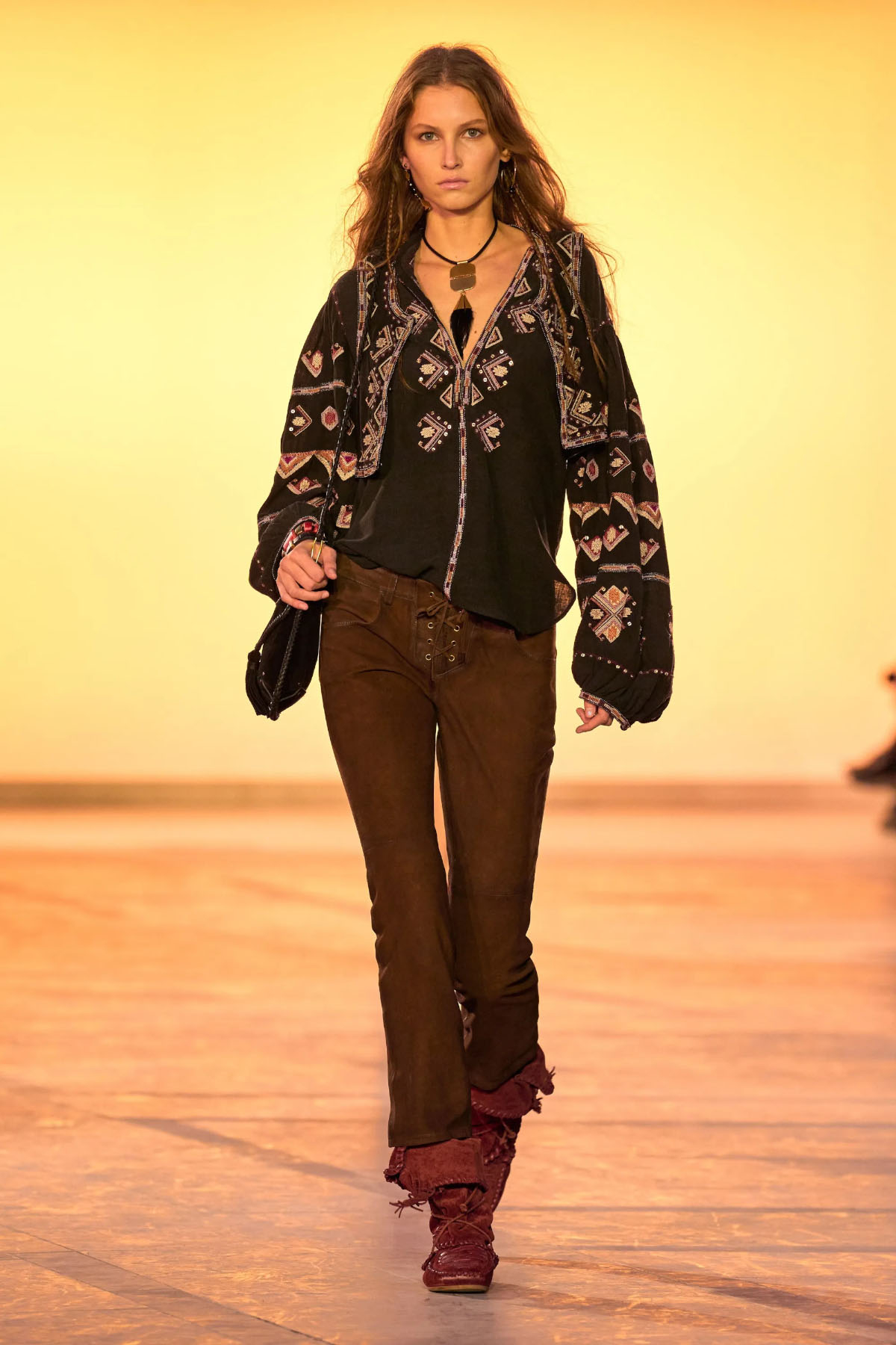 Isabel Marant wiosna-lato 2025 (Fot. Fillipo Fior/Gorunway)