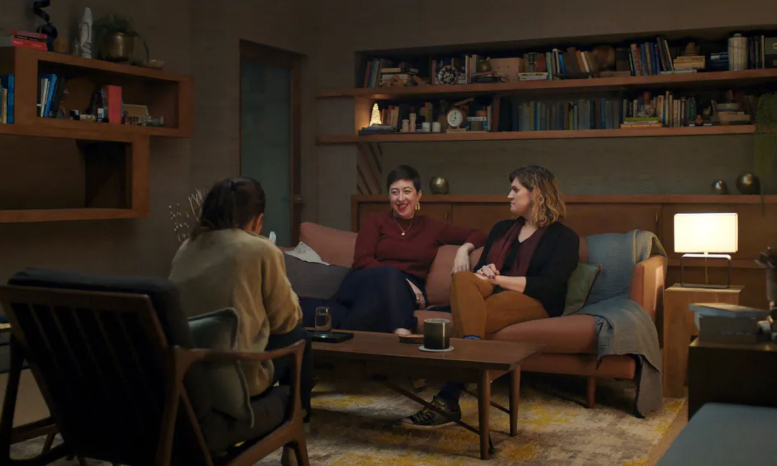 Kadr z reality show „Couples Therapy” z 2021 roku.