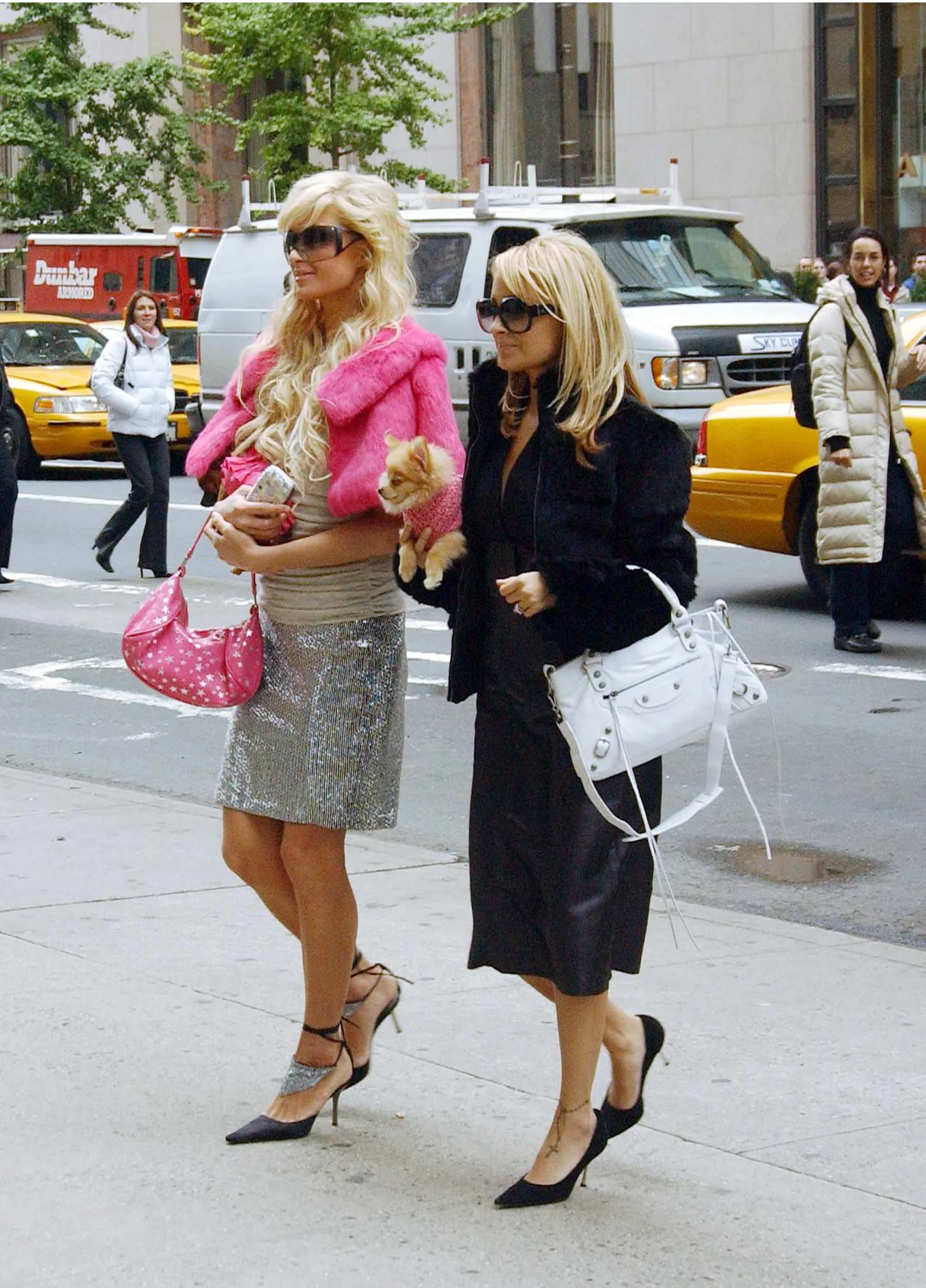 Paris Hilton i Nicole Richie (Fot. Arnaldo Magnani/Getty Images)