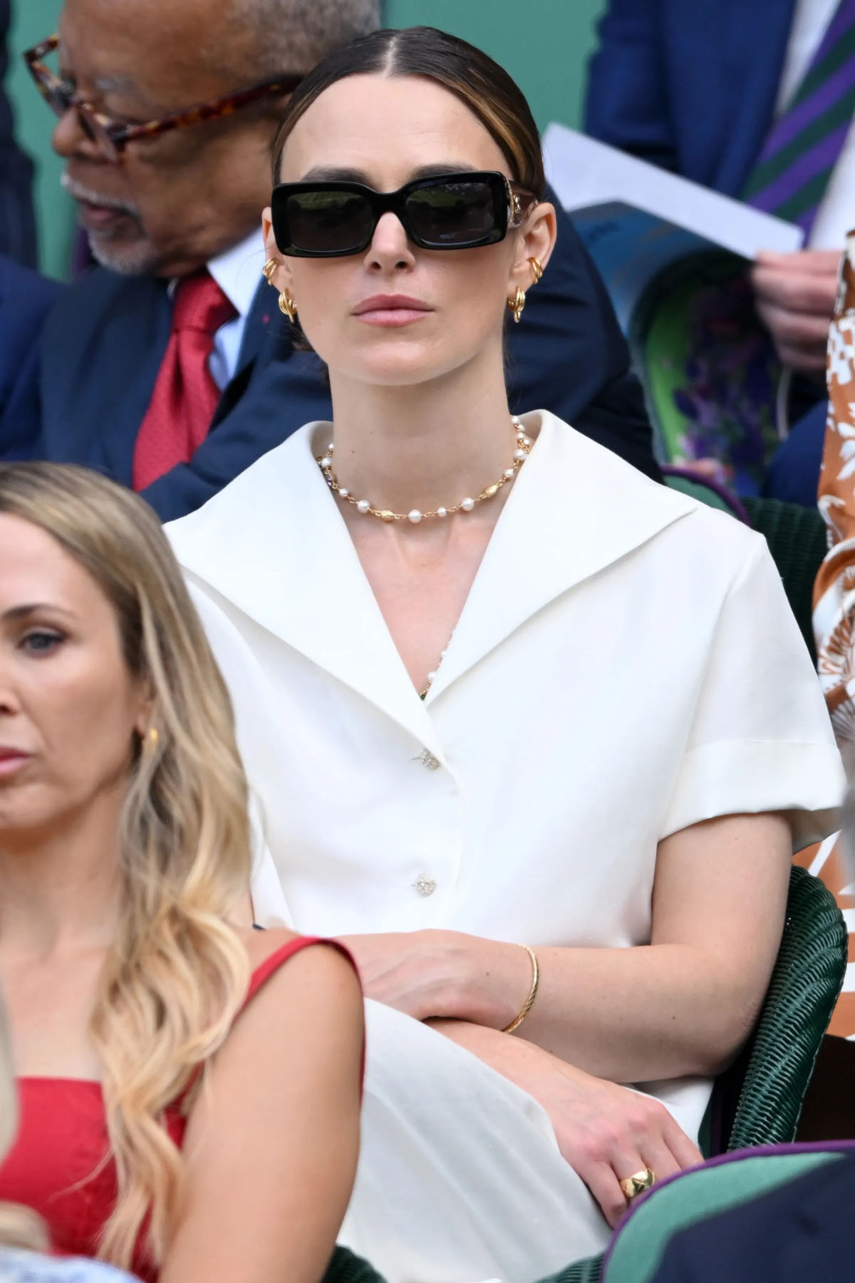 W tych kolczykach Keira Knightley pojawiła się na meczu tenisowym turnieju Wimbledon (Fot. Karwai Tang/Getty Images)