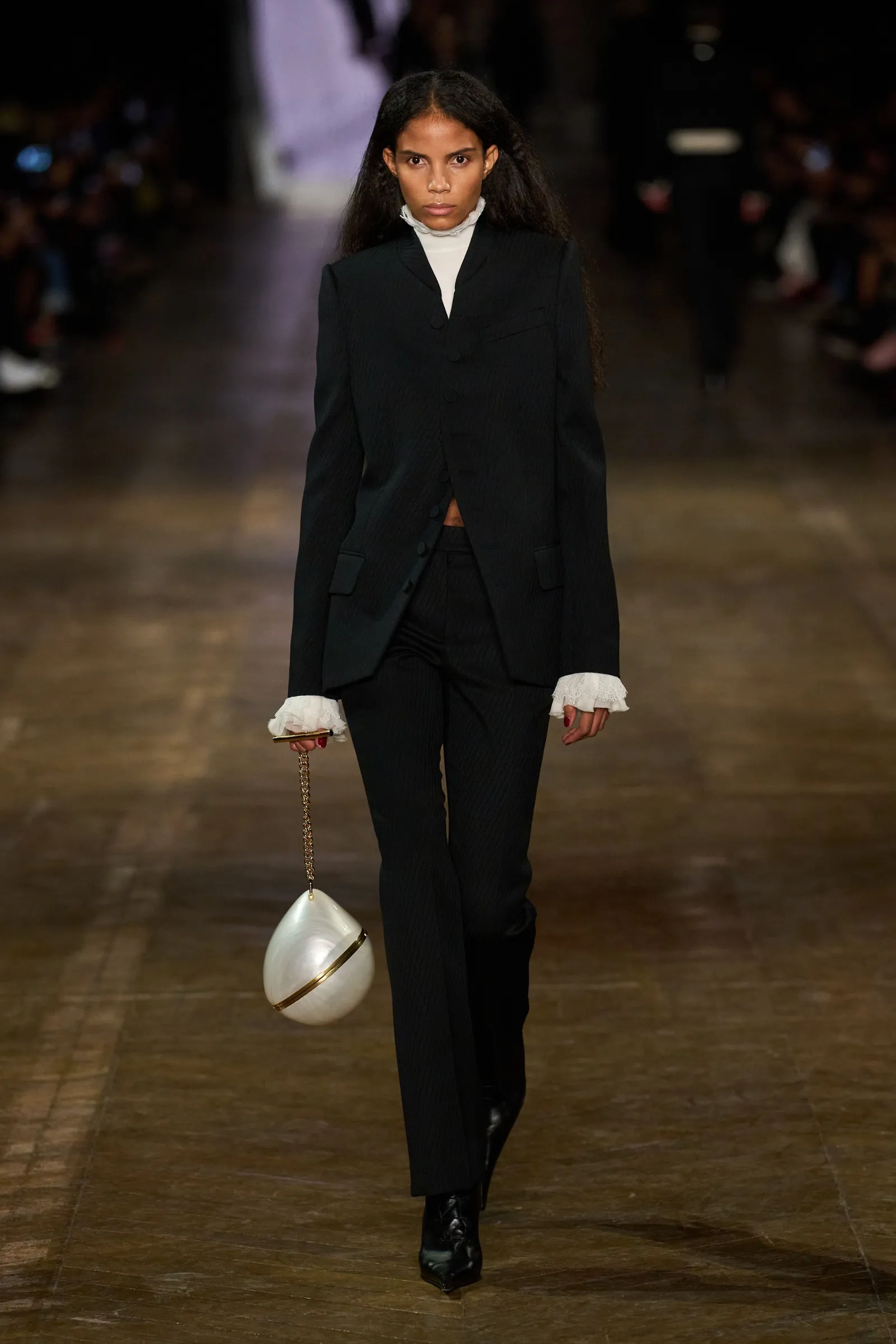 Alexander McQueen jesień-zima 2025. (Fot. Filippo Fior / Gorunway)