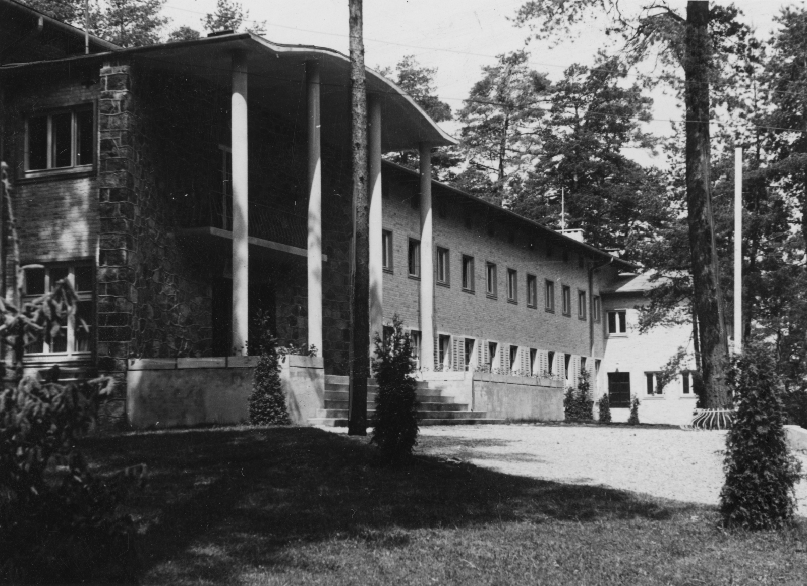 Dom Turysty w Augustowie, proj. Maciej Nowicki, Stanisława Sandecka-Nowicka, Władysław Stokowski, 1938 1938–1939