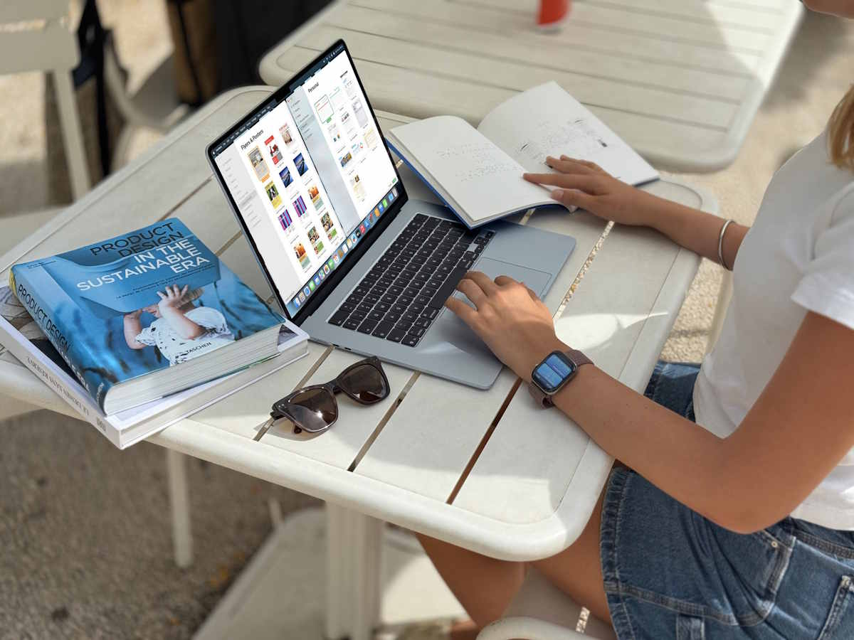 MacBook Air.