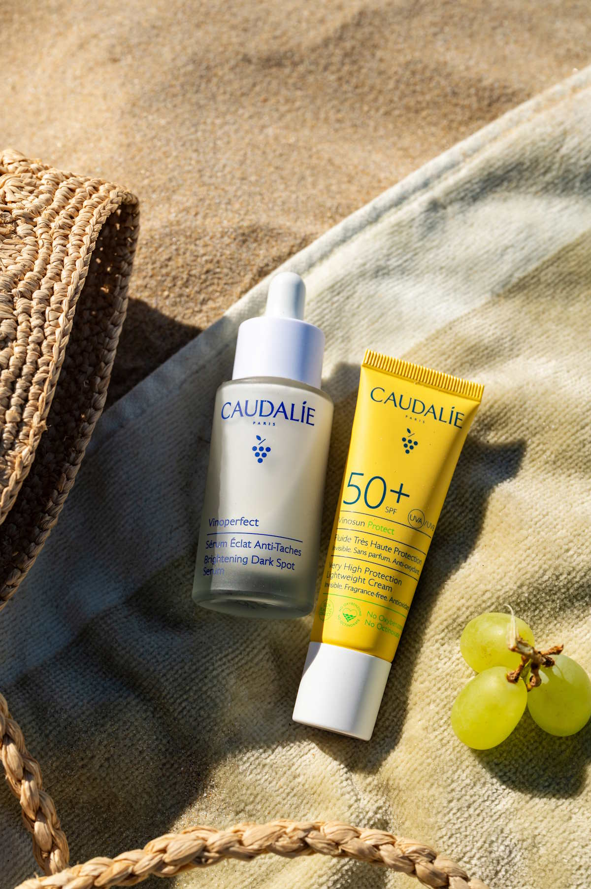 Caudalie Vinoperfect Duo Duet Caudalie redukuje przebarwienia i chroni skórę przed słońcem.
