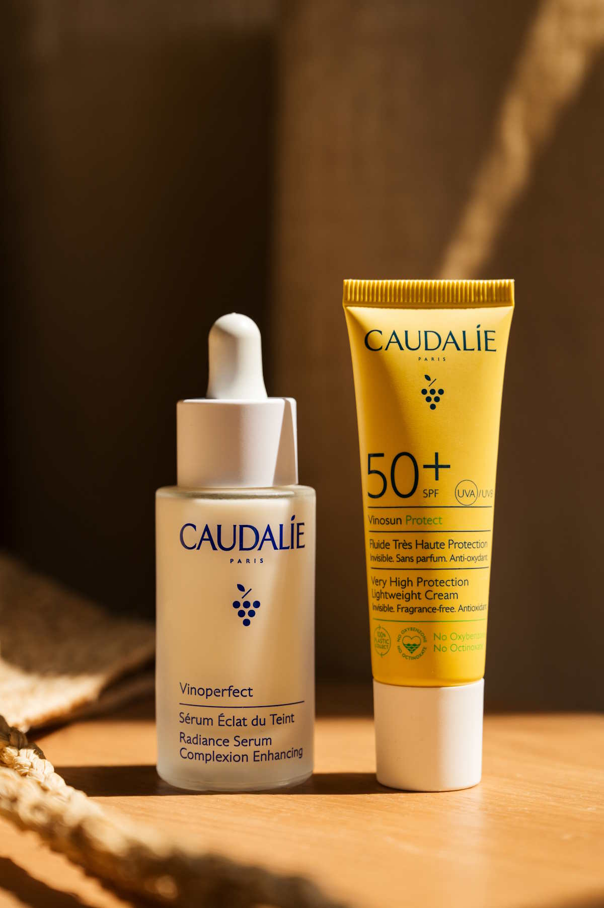 Caudalie Vinoperfect Duo Duet Caudalie redukuje przebarwienia i chroni skórę przed słońcem.