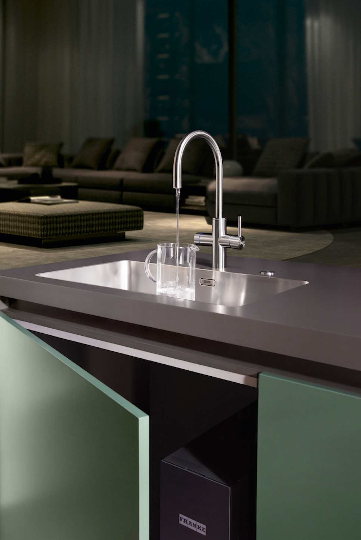 Bateria Franke Mythos Water Hub.
