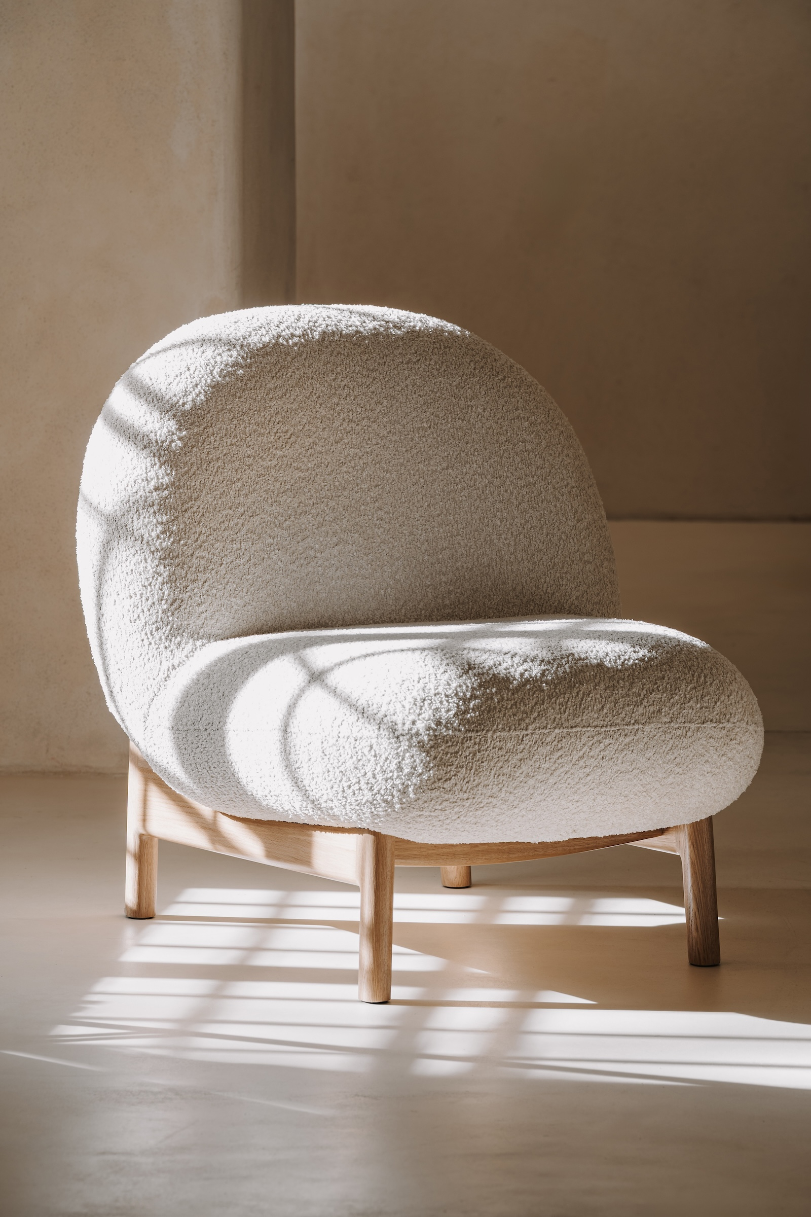 Fotel Botanic marki IWC Home.