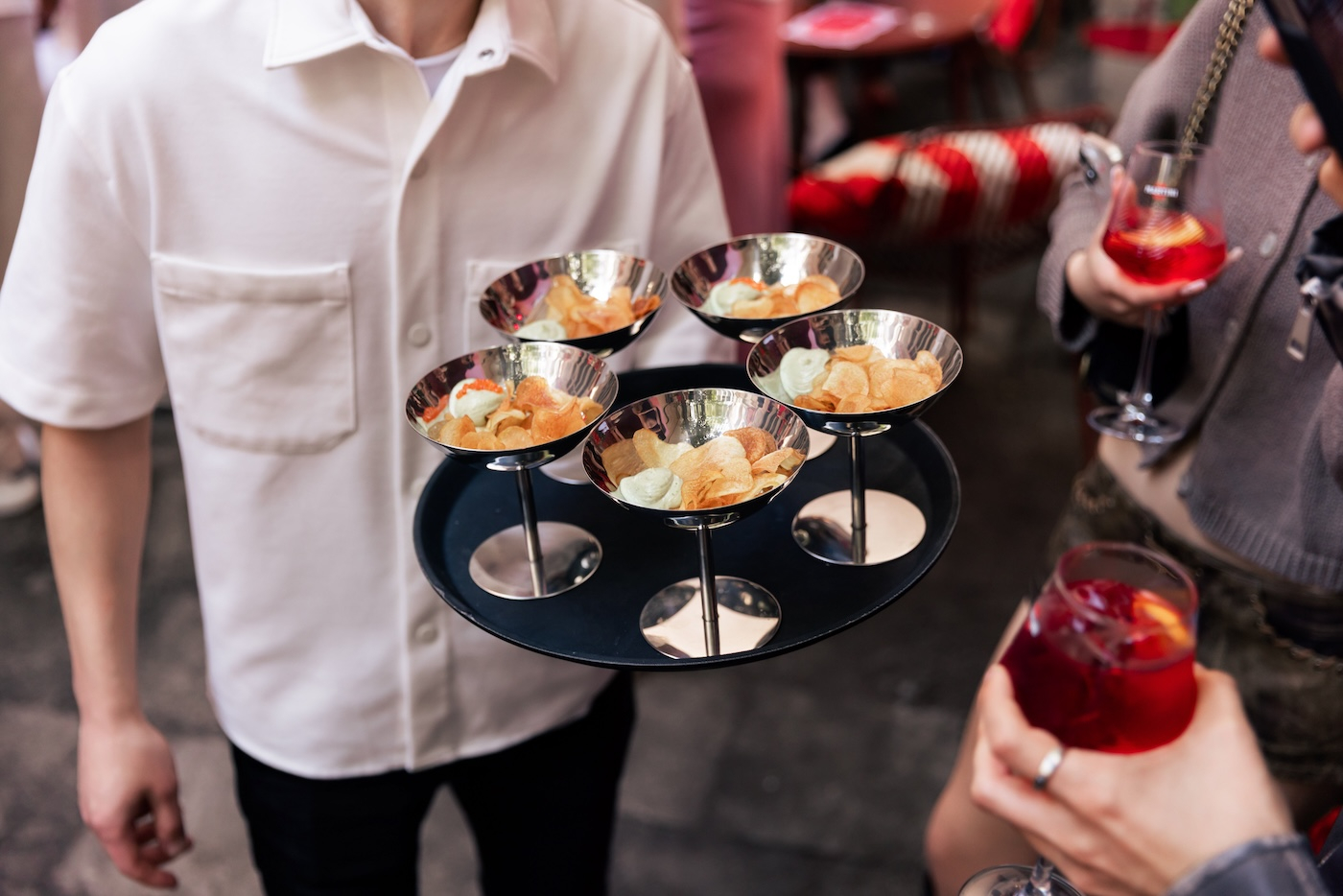 Aperitivo w przestrzeni Terrazza Martini. 