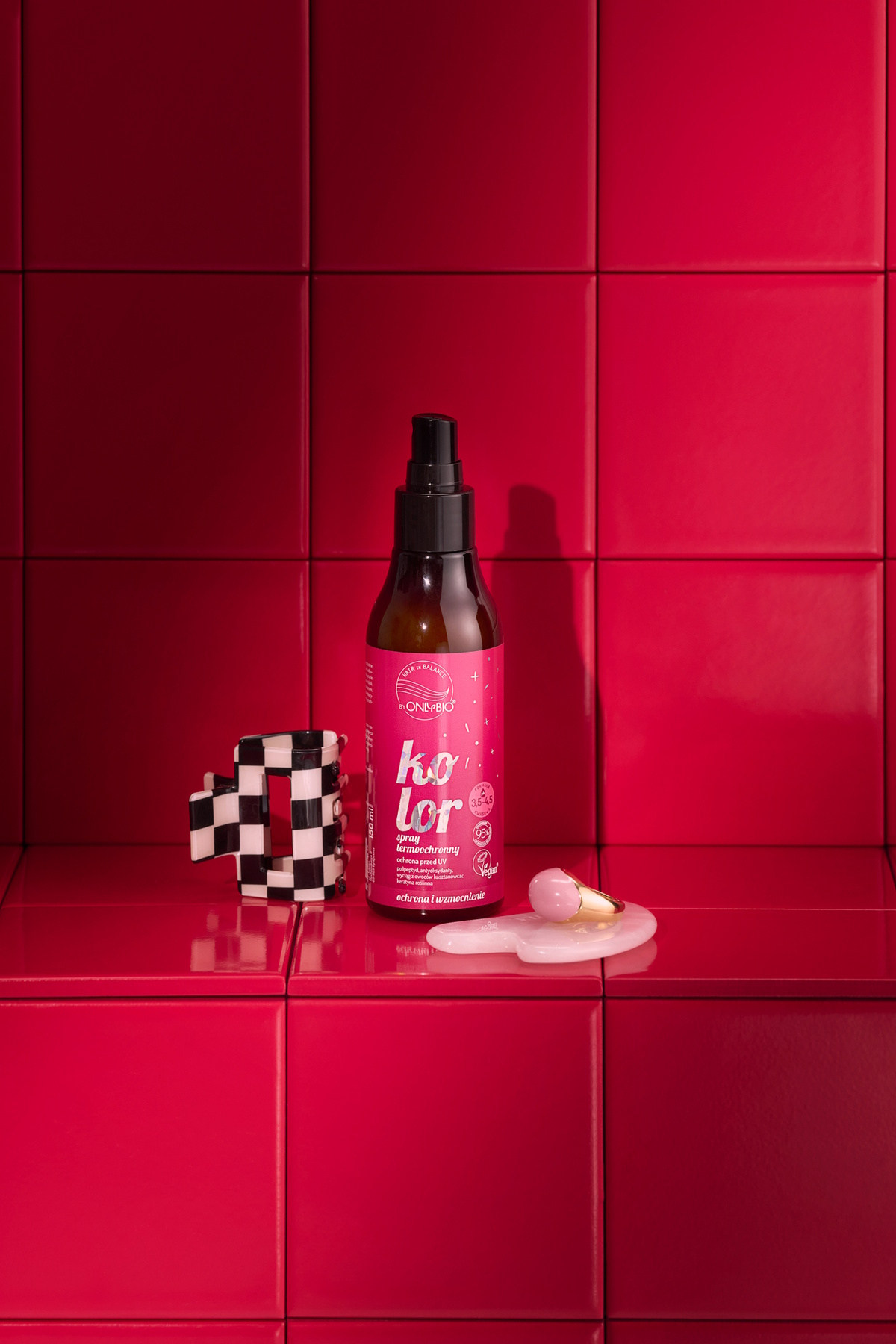 Kolor Spray Termoochronny z linii Kolor Hair in Balance marki Only Bio.