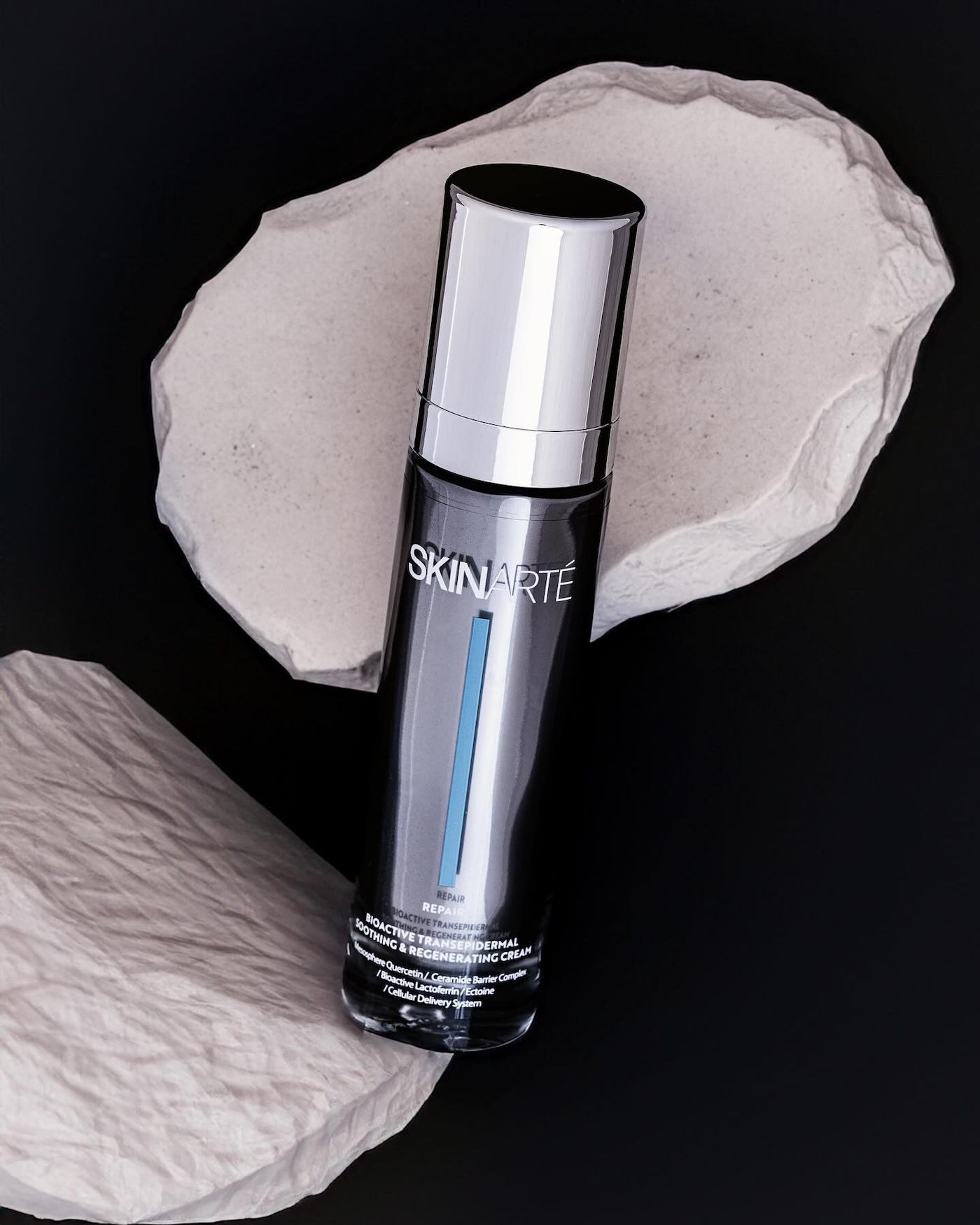Bioaktywny transepidermalny krem kojąco-regenerujący Skinarté Repair.
