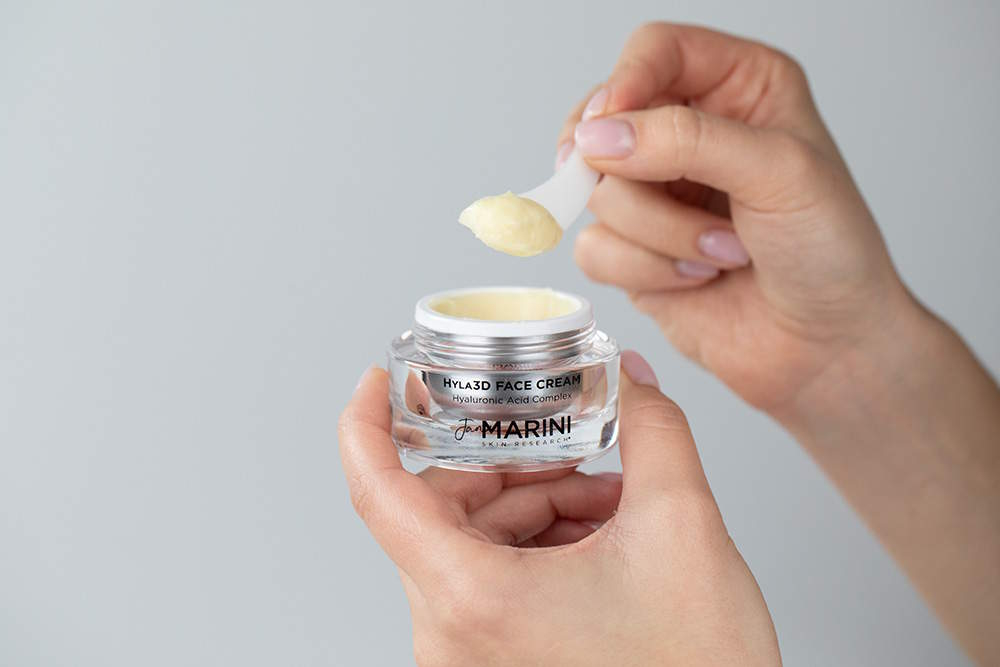 Jan Marini Hyla3D® Face Serum rewitalizujące na Topestetic.pl.