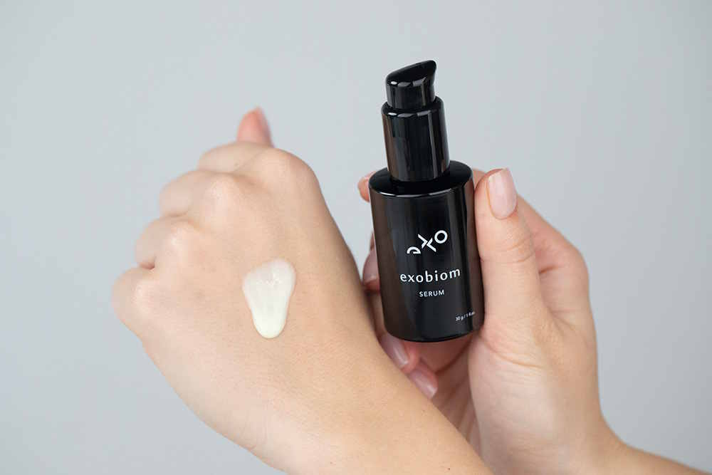 Skin Science Exobiom Serum Biostymulujące przeciwstarzeniowe serum do twarzy i okolic oczu na Topestetic.pl.