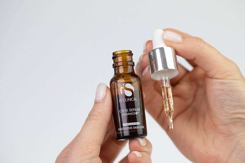 iS Clinical C-Eye Serum Advance+ na Topestetic.pl