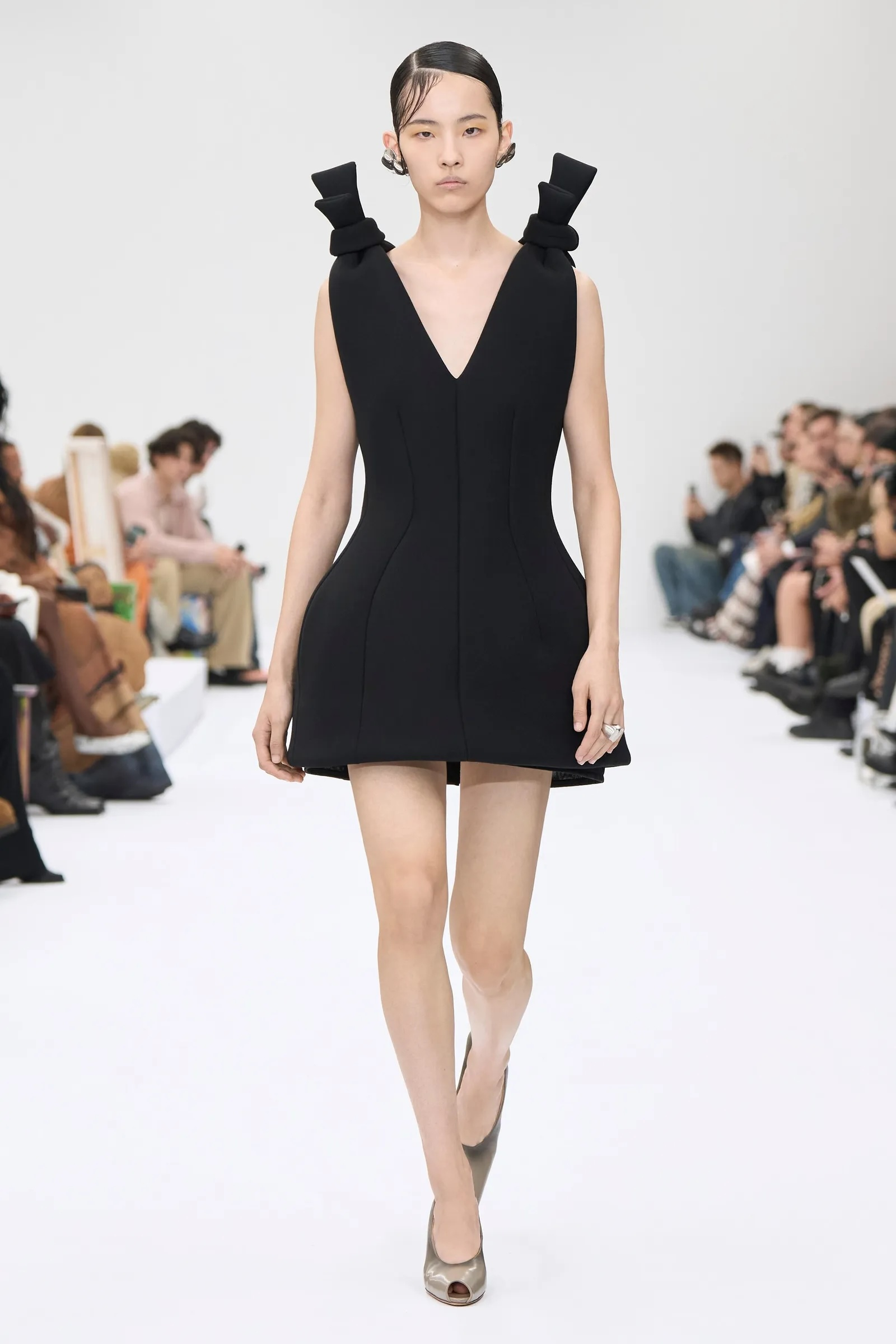 Acne Studios wiosna-lato 2025.