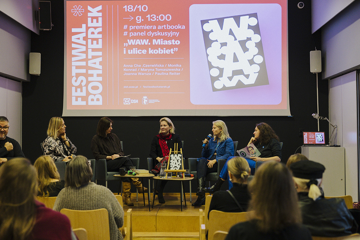 Od lewej: Paulina Reiter, Monika Kondrad, Maryna. Tomaszewska, Joanna warwsza, Anna Che. Cerwińska podczas panelu dyskusyjnego, (Fot. Materiały prasowe)