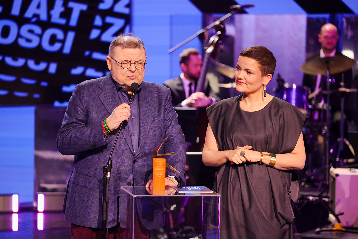 Wojeciech Mann odbierający nagrodę za całokształt twórczości (Fot. Danuta Matloch/MKiDN)