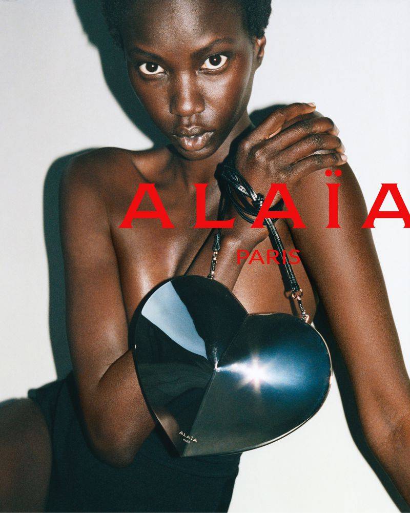 Alaia lato-jesień 2023 / Fot. Tyrone Lebon/ mat. prasowe