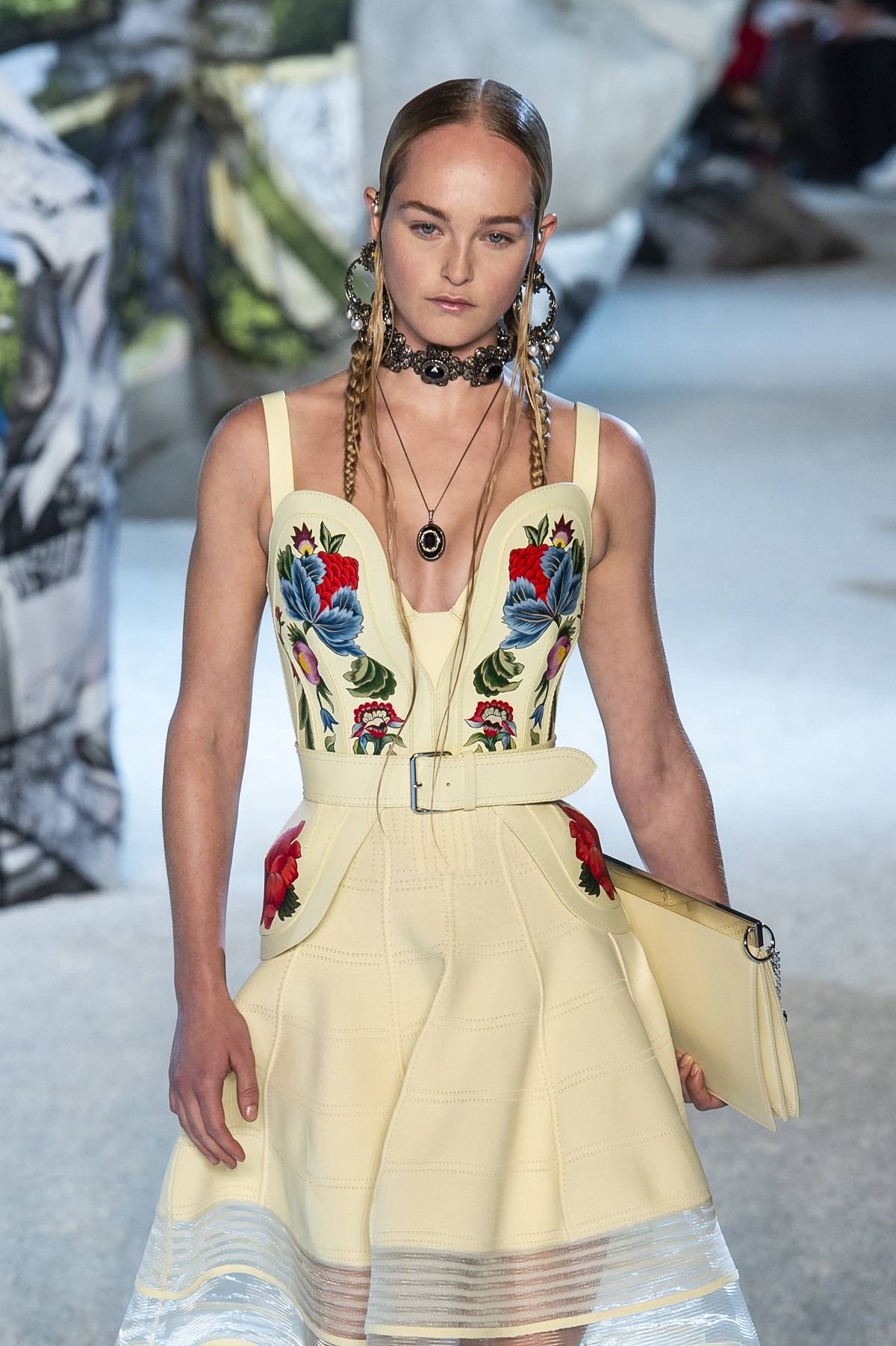 Alexander McQueen wiosna-lato 2019