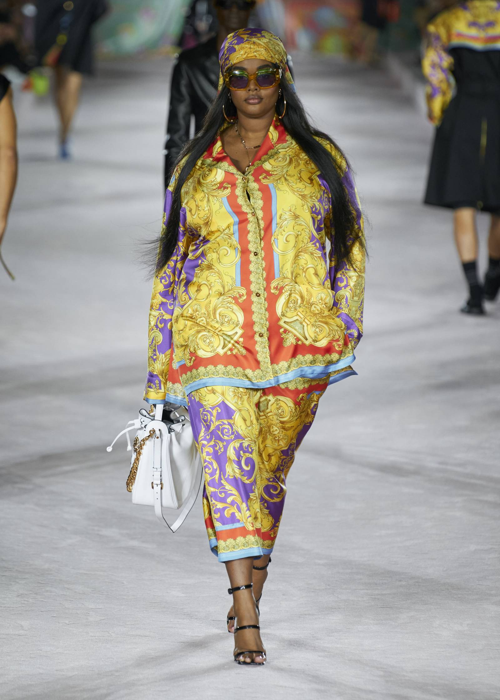 Versace wiosna-lato 2022 /(Fot. Getty Images)