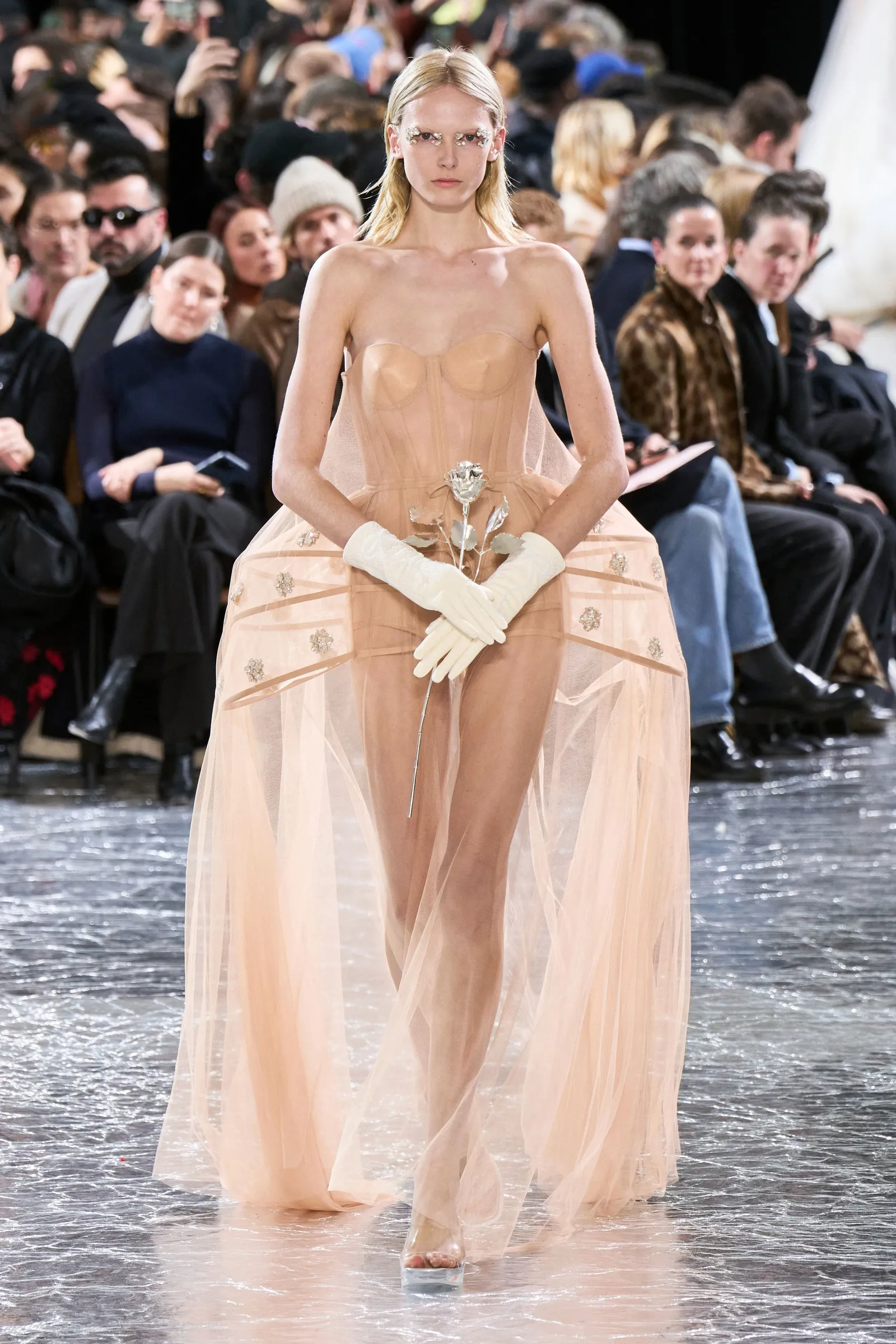 Kolekcja haute couture Simone Rochy dla Jean Paul Gaultier, wiosna 2024.
