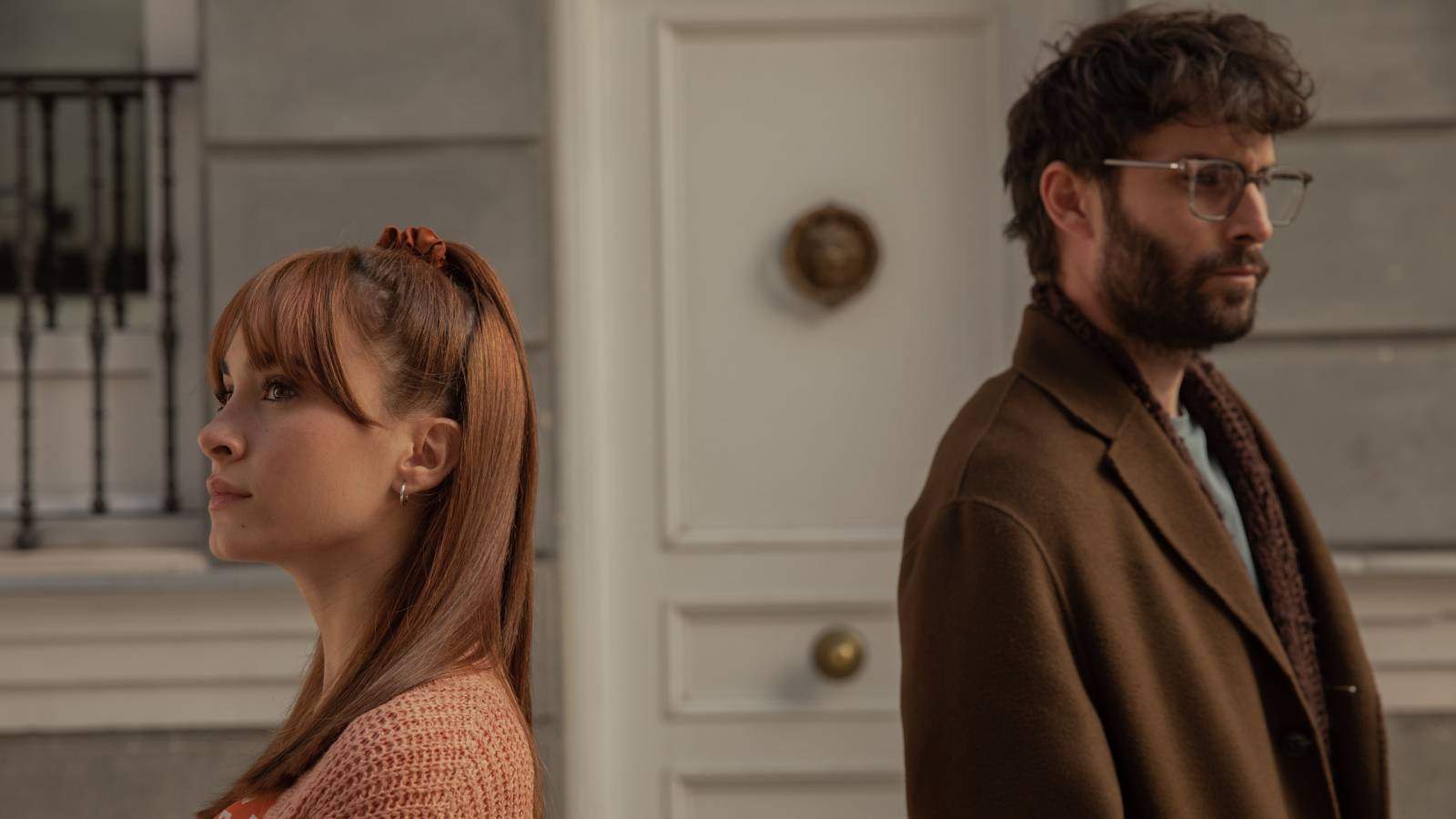 Hiszpańskie komedie Netflix: „Między nami ściana”